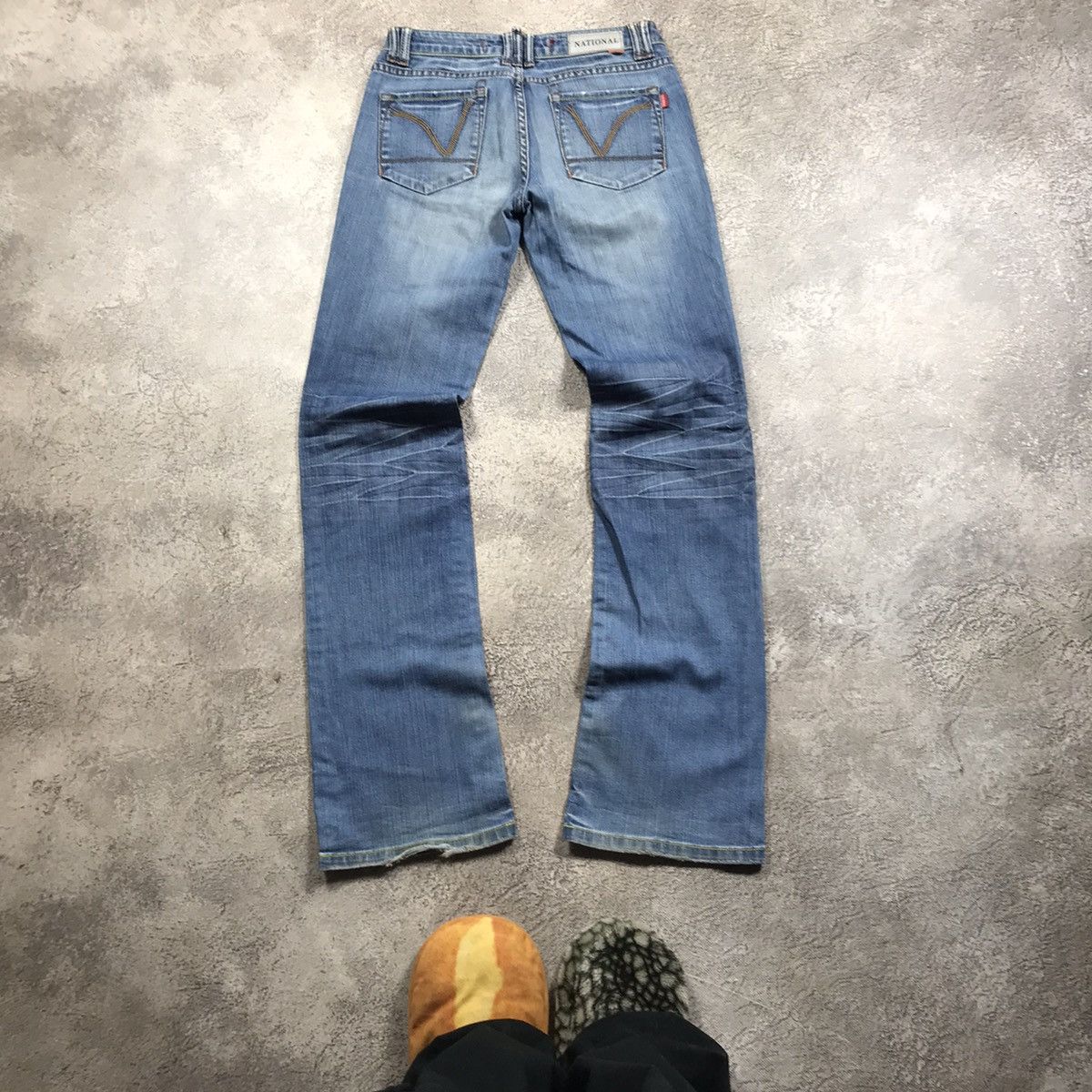 Vintage Vintage Y2K Baggy Flared Distressed Jeans Grunge 90s Logo 27 Size 27" / US 4 / IT 40 - 4 Thumbnail