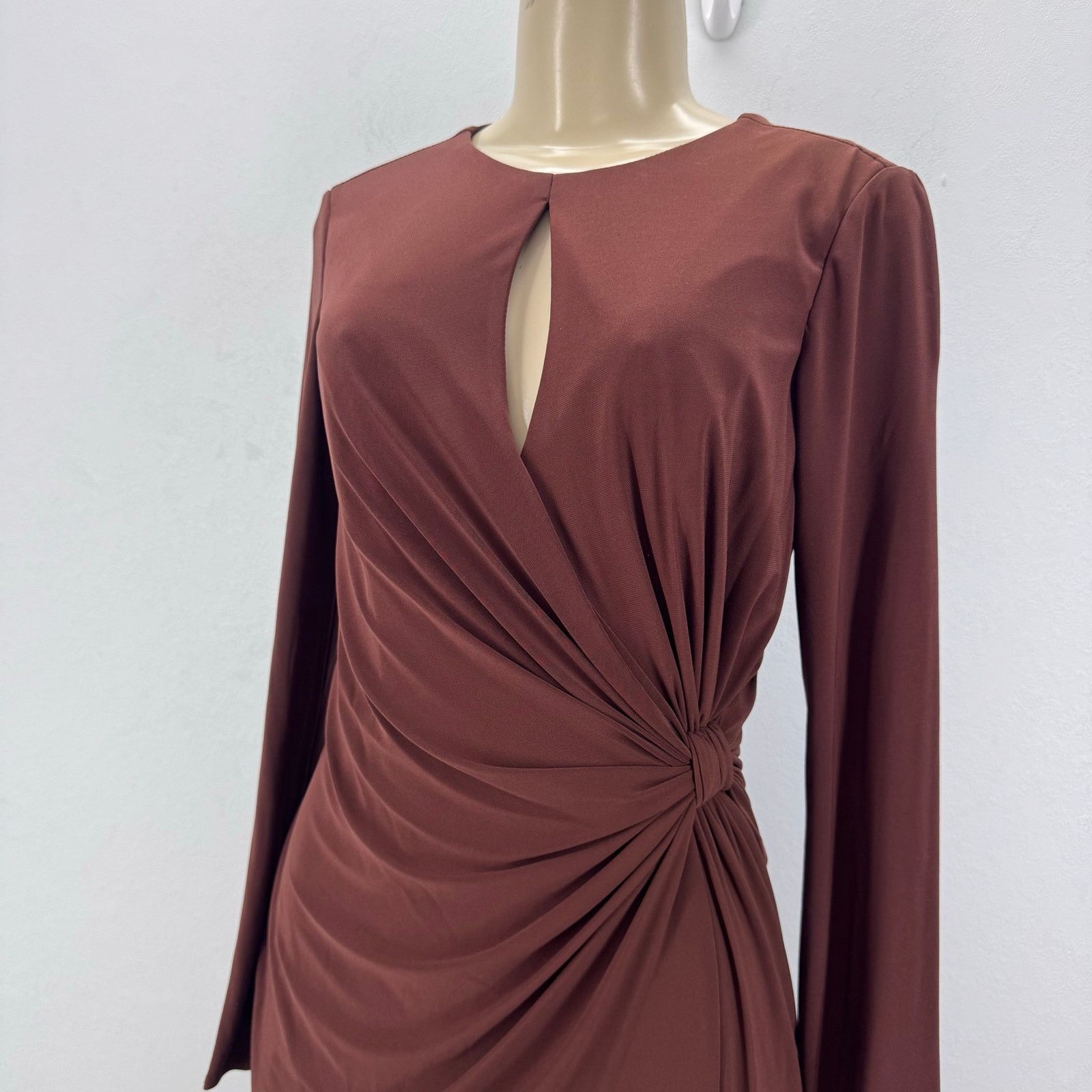 Mac Duggal Mac Duggal Chocolate Long Sleeve Keyhole Draped Jersey Dress Size XS / US 0-2 / IT 36-38 - 3 Thumbnail