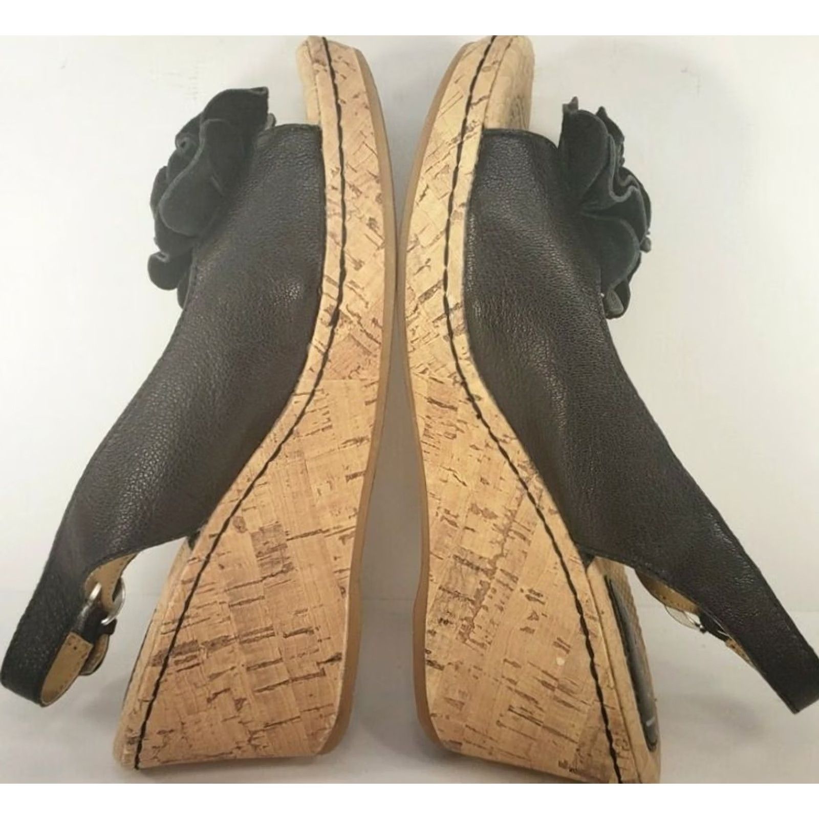 Born VINTAGE? No. Size US 8 / IT 38 - 6 Thumbnail