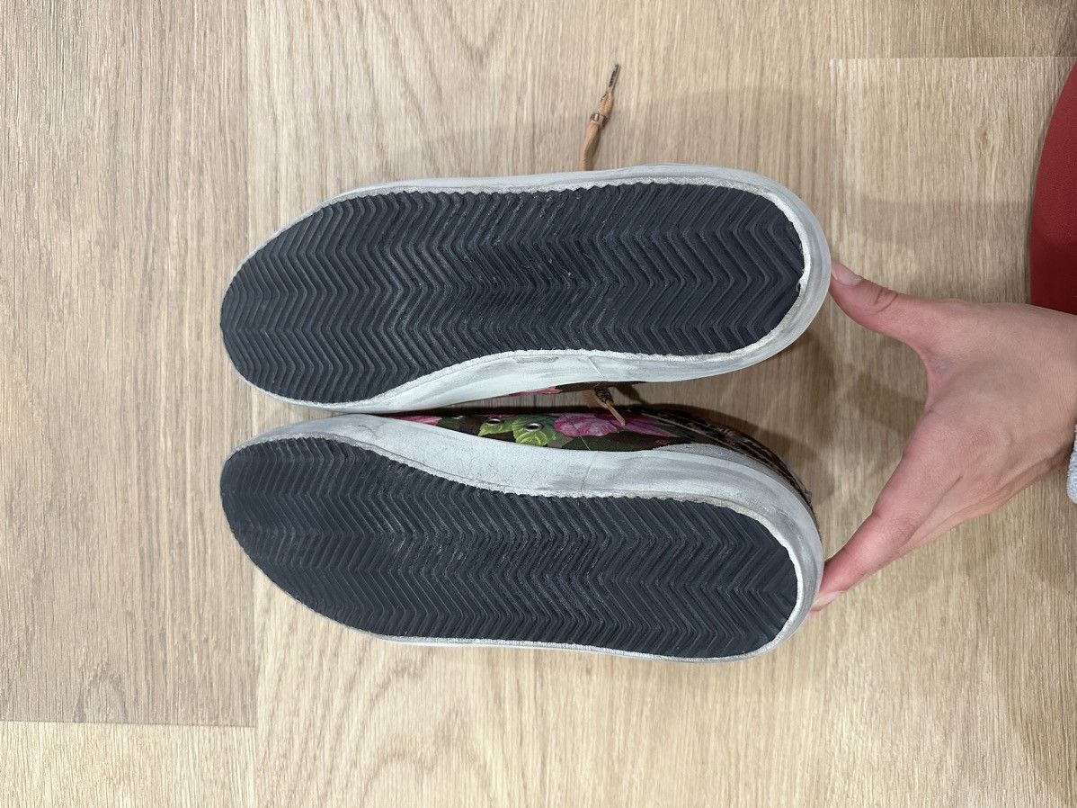Golden Goose Golden Goose Mid Star Camouflage with Hawaiian Floral Design Size US 10 / EU 43 - 6 Thumbnail