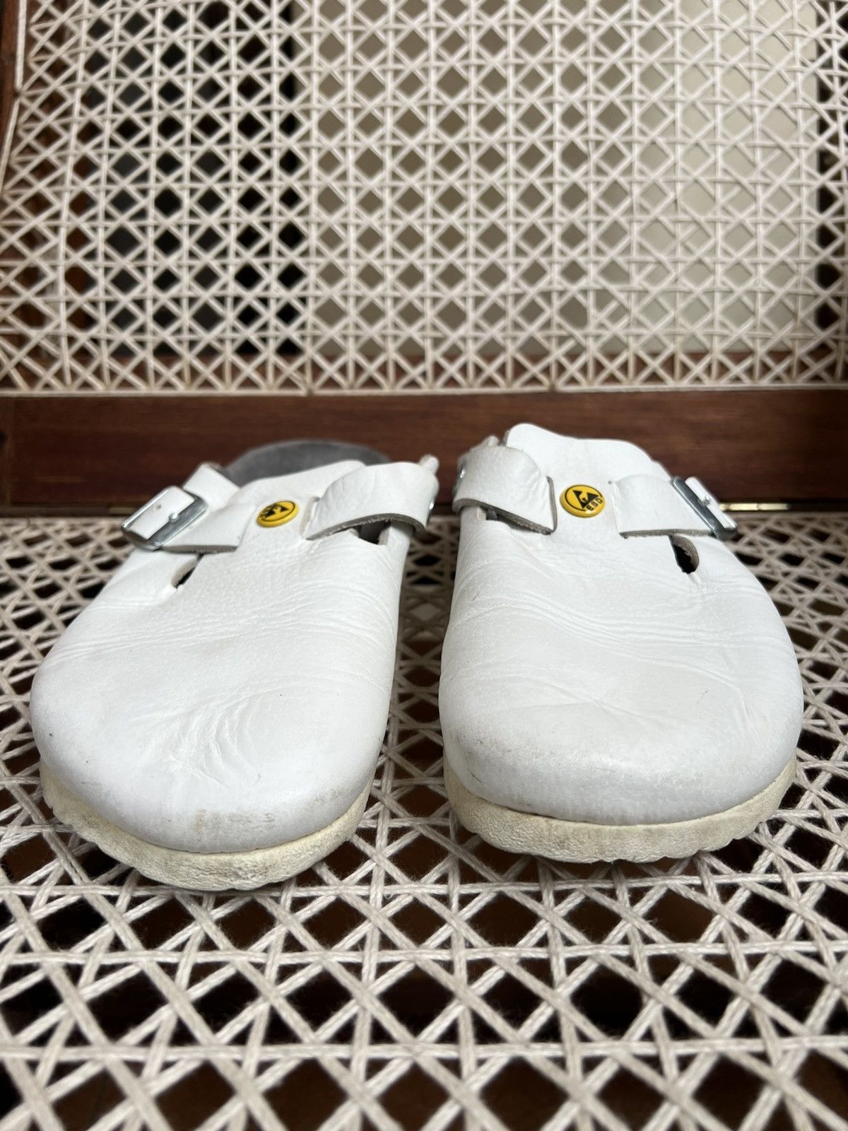 Birkenstock Birkenstock Leather Boston White Comfort Clogs EU 38 Size US 8 / IT 38 - 3 Thumbnail