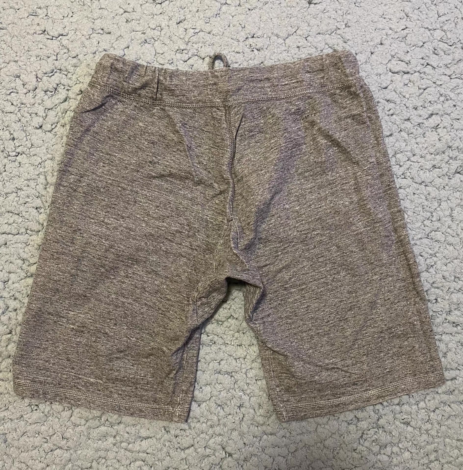 Dsquared2 Dsquared2 D2 Classic Andy shorts, Size US 32 / EU 48 - 2 Thumbnail