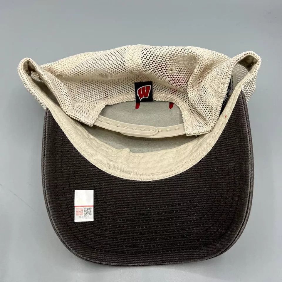 Top Of The World Wisconsin Badgers Trucker Hat Men Top of the World Snap Back Size ONE SIZE - 6 Thumbnail