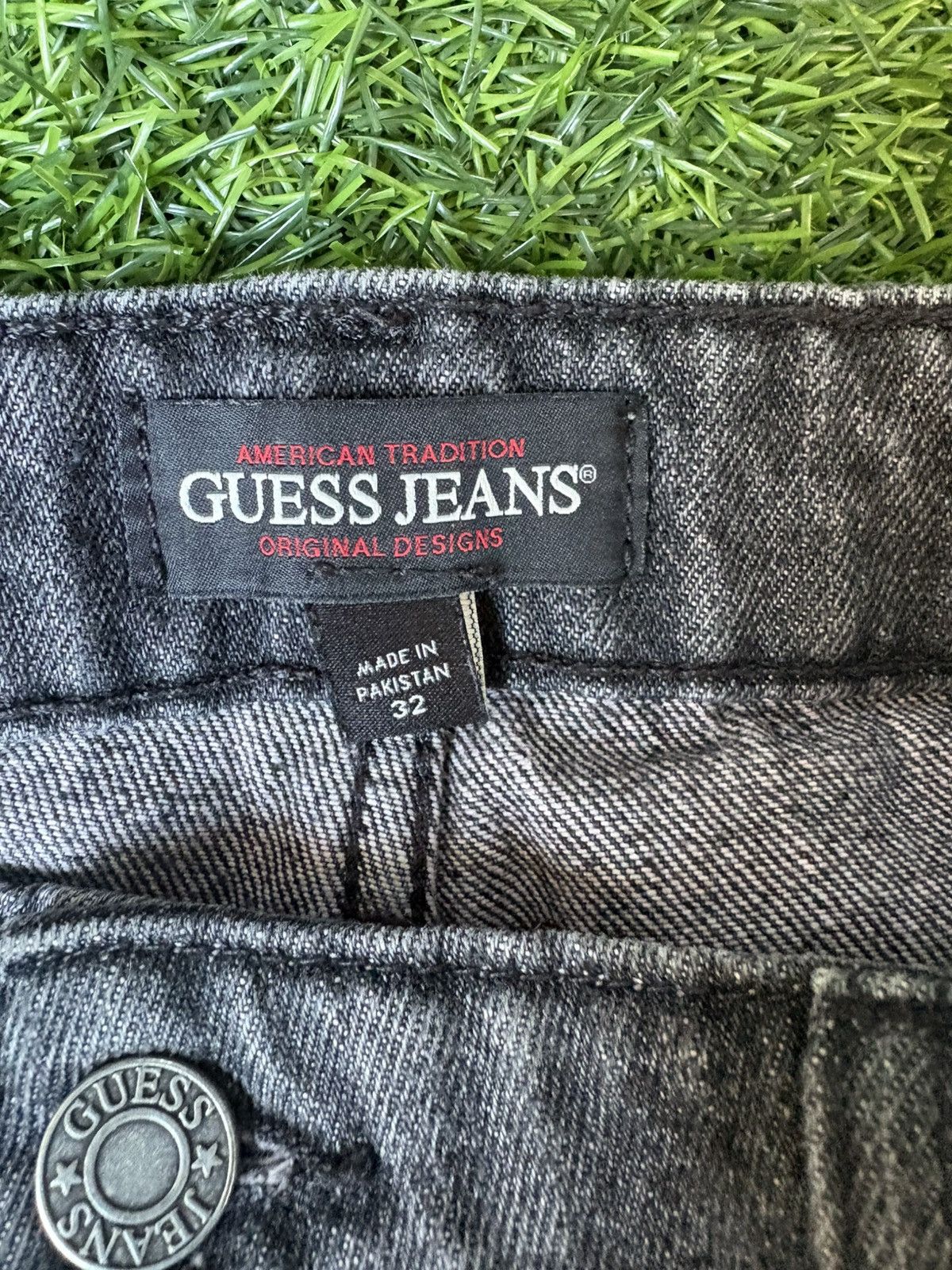 Guess GUESS JEANS Size US 32 / EU 48 - 3 Thumbnail