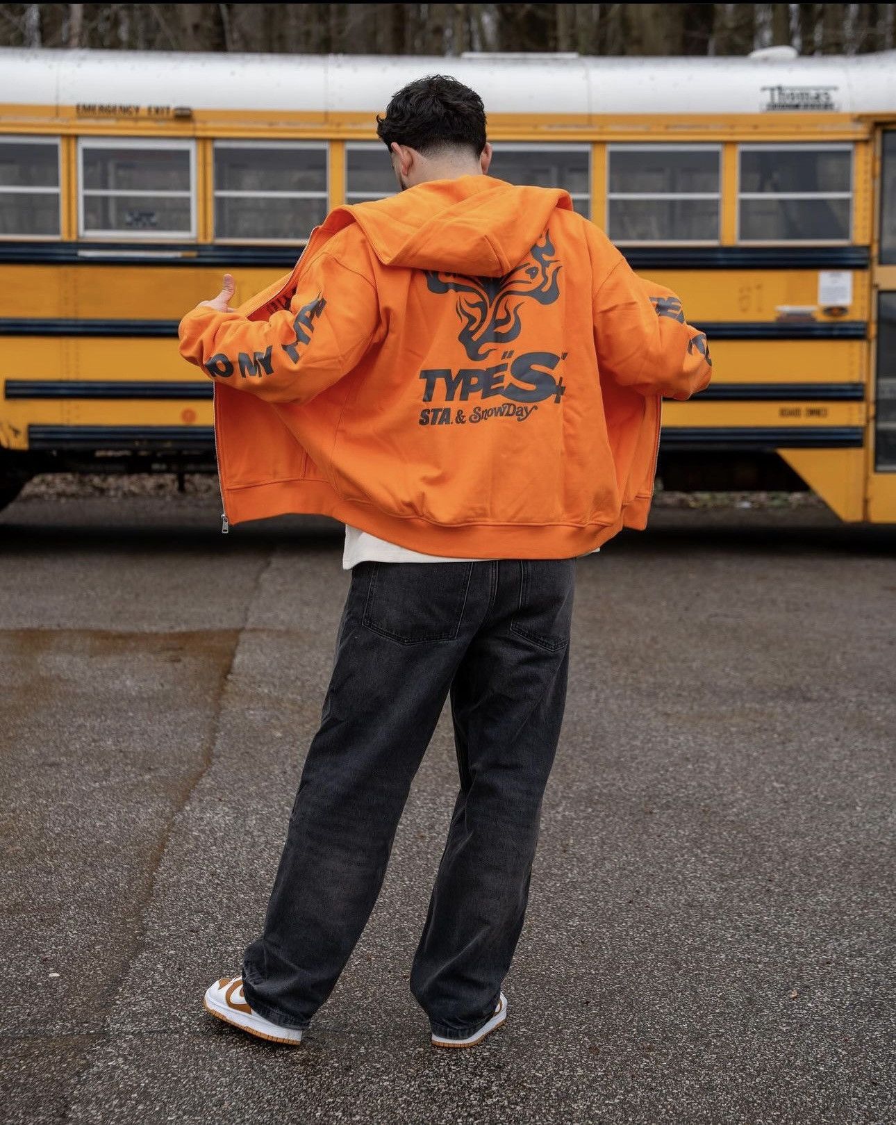 Snowday Snowday x STA Orange Hoodie L Size US L / EU 52-54 / 3 - 6 Thumbnail
