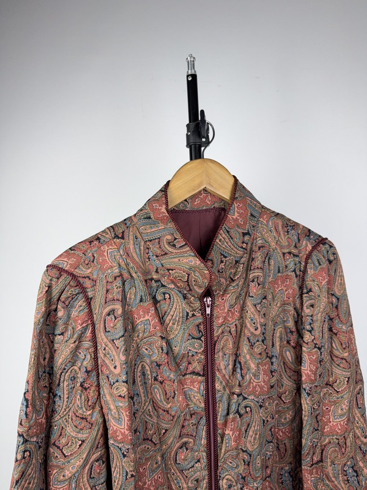Japanese Brand Vintage Luxury 90s Retro Baroque Paisley Tapestry Jacket Size M / US 6-8 / IT 42-44 - 2 Thumbnail