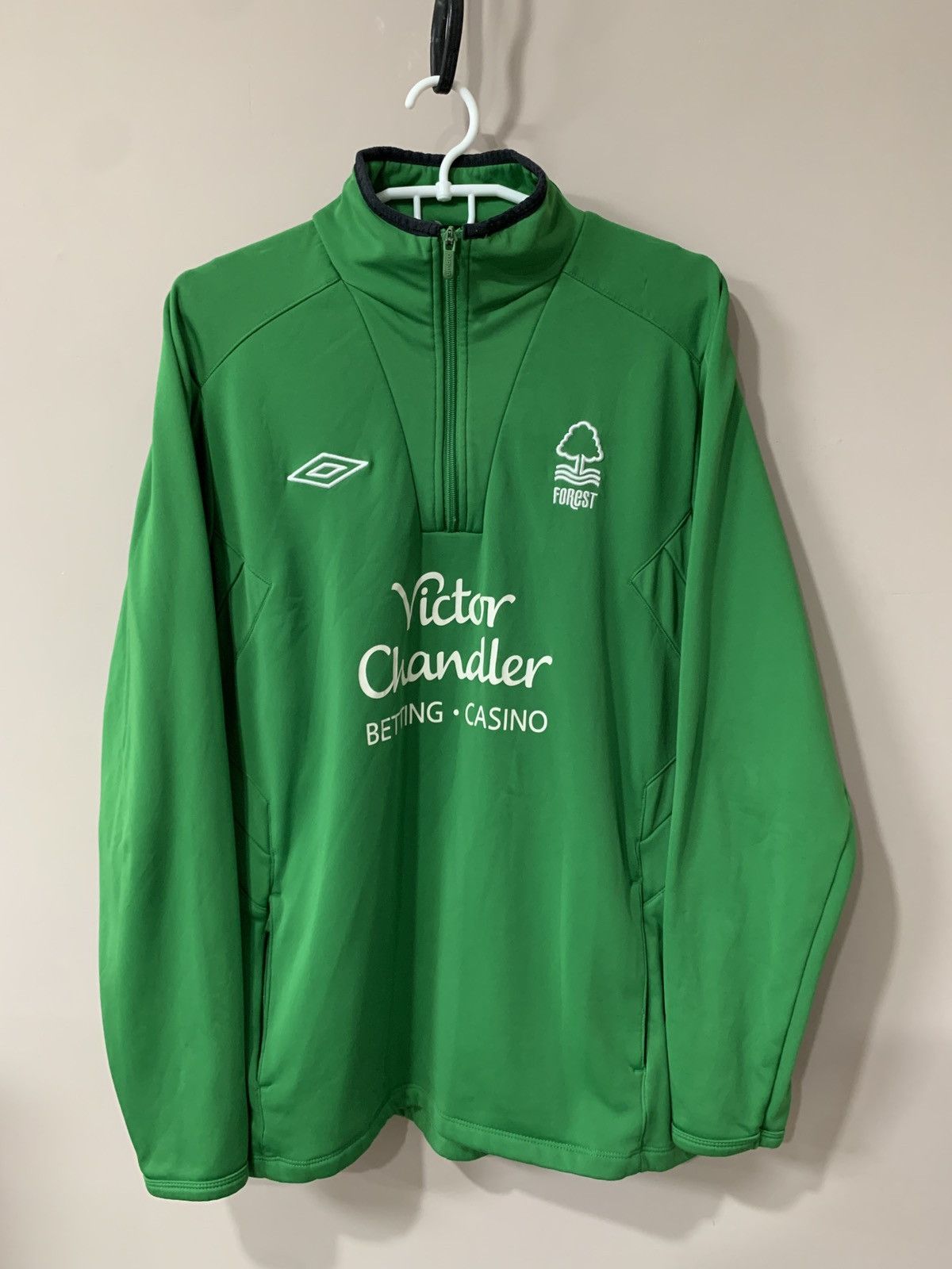 Nottingham Forest Vintage Football Sweatshirt Umbro Soccer