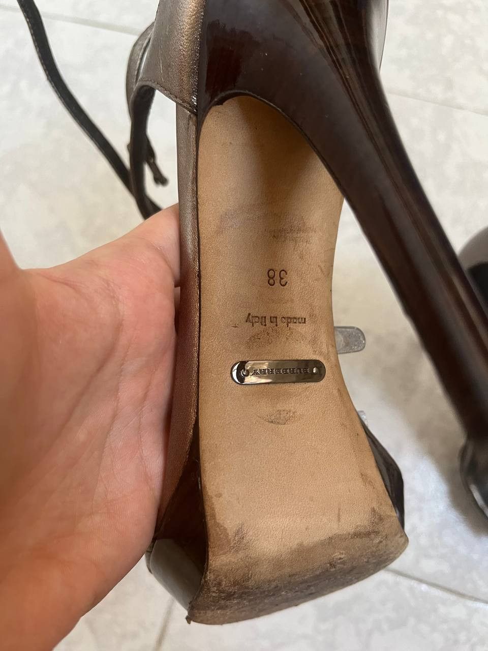 Burberry Vintage Burberry metallic heels Size US 8 / IT 38 - 10 Thumbnail