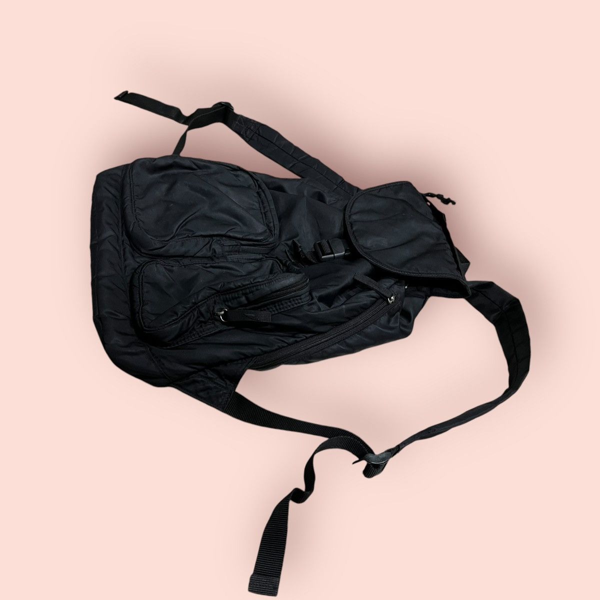 Japanese Brand × Jun Takahashi × Uniqlo VINTAGE UNIQLO JUN TAKAHASHI NYLON TANKER DAYPACK RUCKSACK Size ONE SIZE - 5 Thumbnail