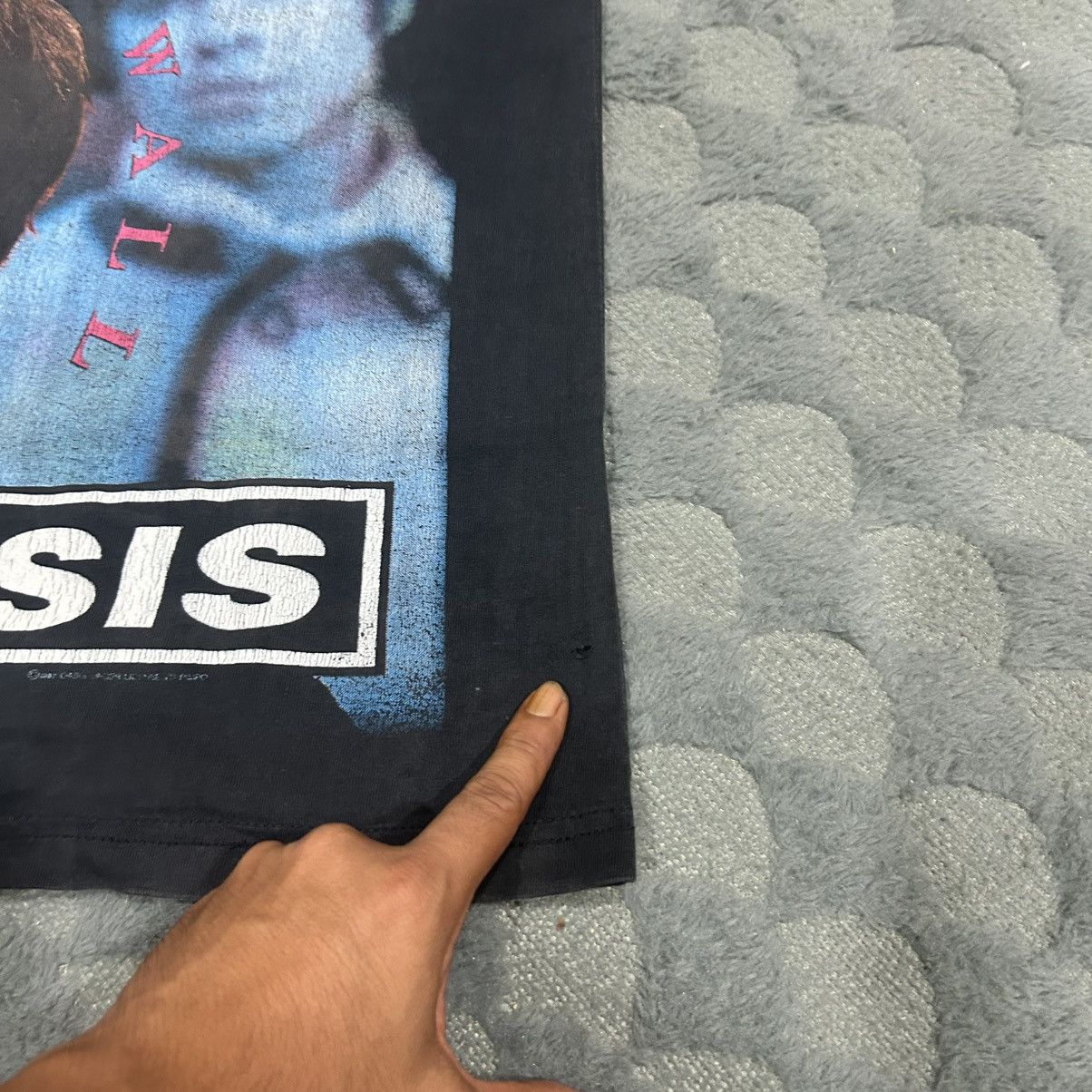 Band Tees Vintage Oasis Wander Wall Rock Band Tees Size US XS / EU 42 / 0 - 10 Thumbnail