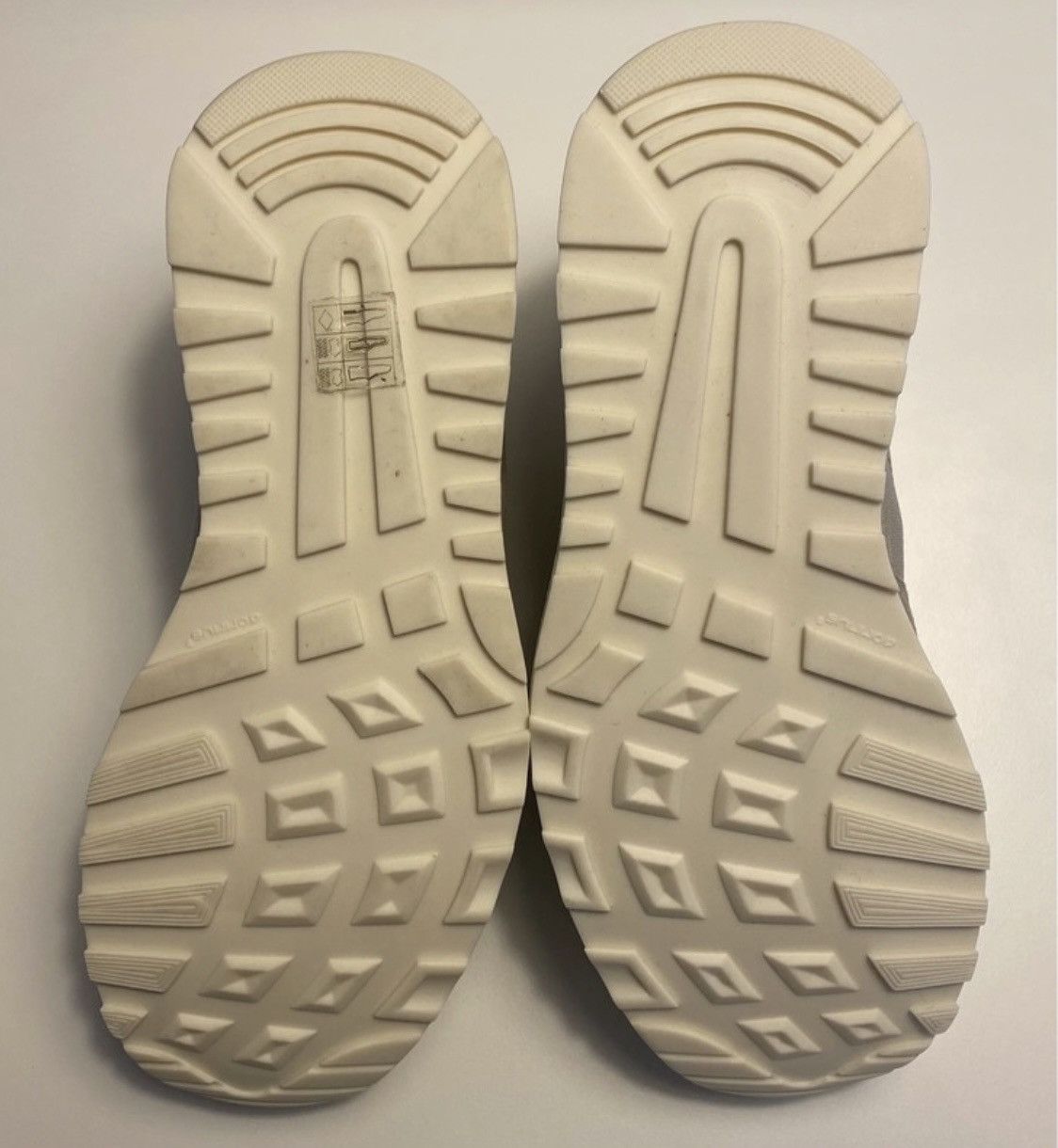 Common Projects Common projects sneakers Size US 7 / IT 37 - 6 Thumbnail