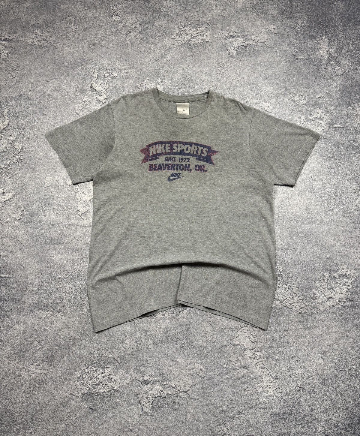 Nike NIKE Vintage Tee 00's Size US L / EU 52-54 / 3 - 1 Thumbnail