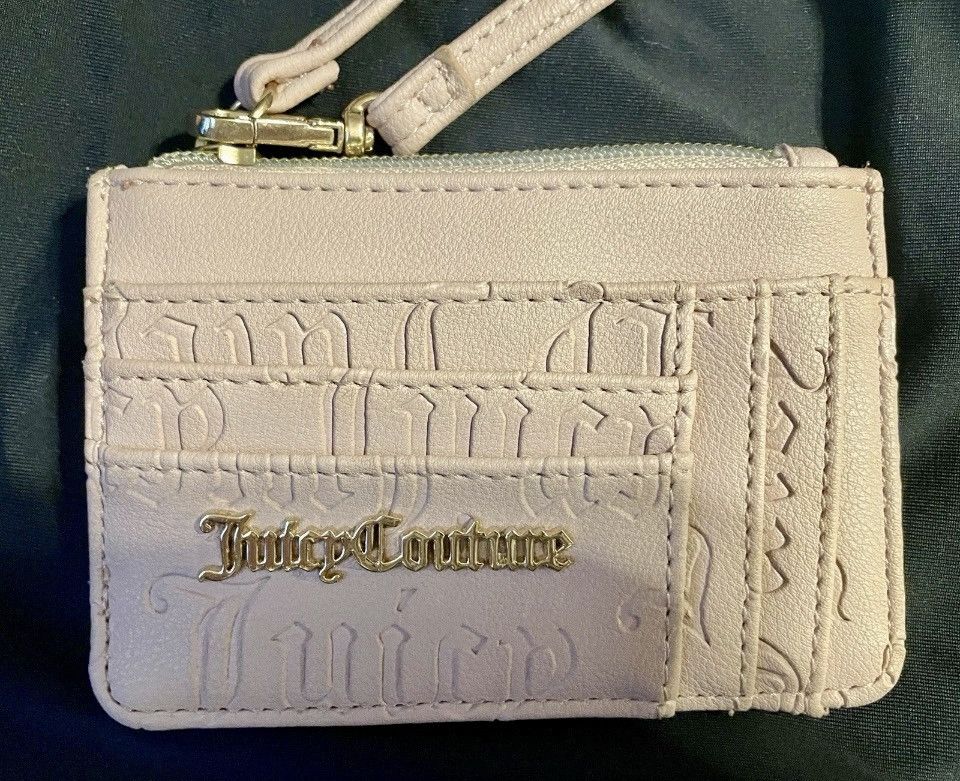 Juicy Couture Juicy Couture Pink Leather Wristlet Deboss Dusty Blush Size ONE SIZE - 1 Thumbnail