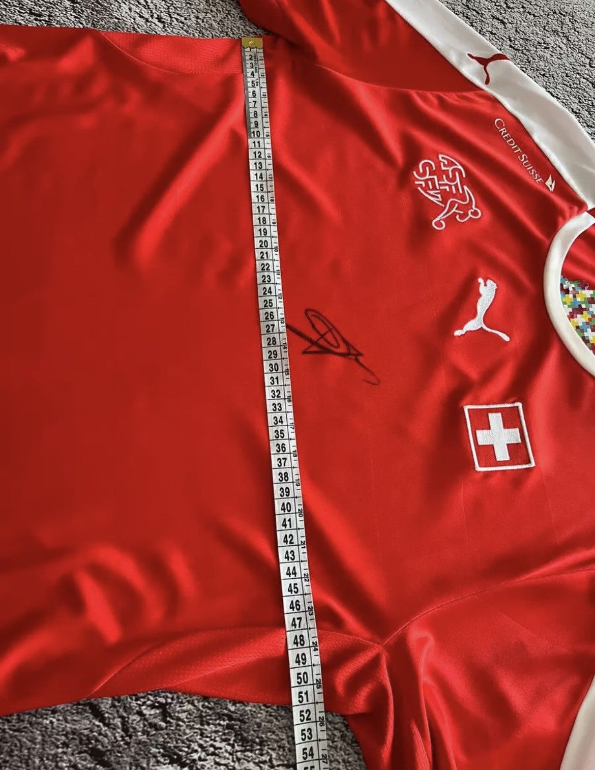 Puma Switzerland 2016-2017 Home Football Soccer Jersey Puma Size US L / EU 52-54 / 3 - 13 Thumbnail