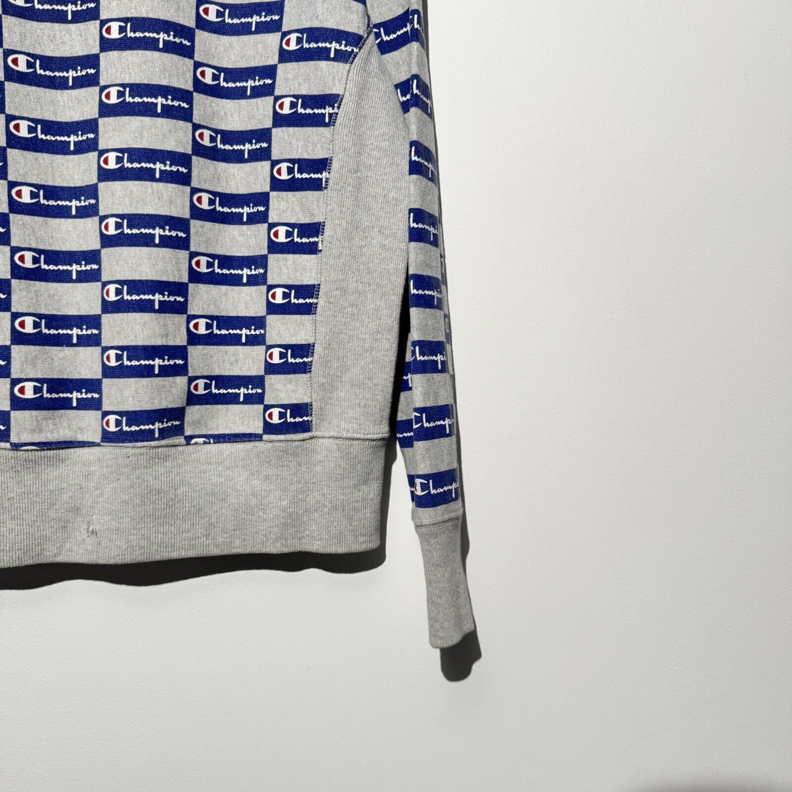 Champion × Vintage Vintage Champion Unisex Gray Cotton Crewneck Size M 90s Size US M / EU 48-50 / 2 - 11 Thumbnail