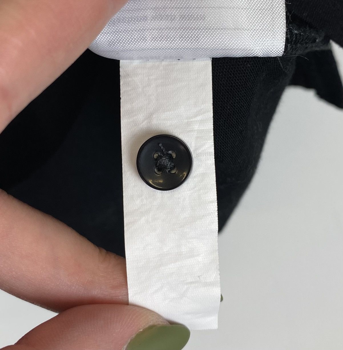 Mercedes-Benz Vodafone McLaren Mercedes Polo Buttons Shirt Size M Black Size US M / EU 48-50 / 2 - 8 Thumbnail