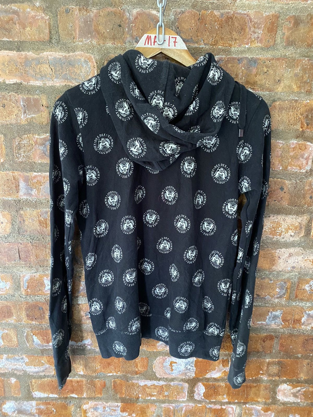 Hysteric Glamour × The Rolling Stones 2000s HG x Ramones full print hoodie Size US S / EU 44-46 / 1 - 10 Thumbnail