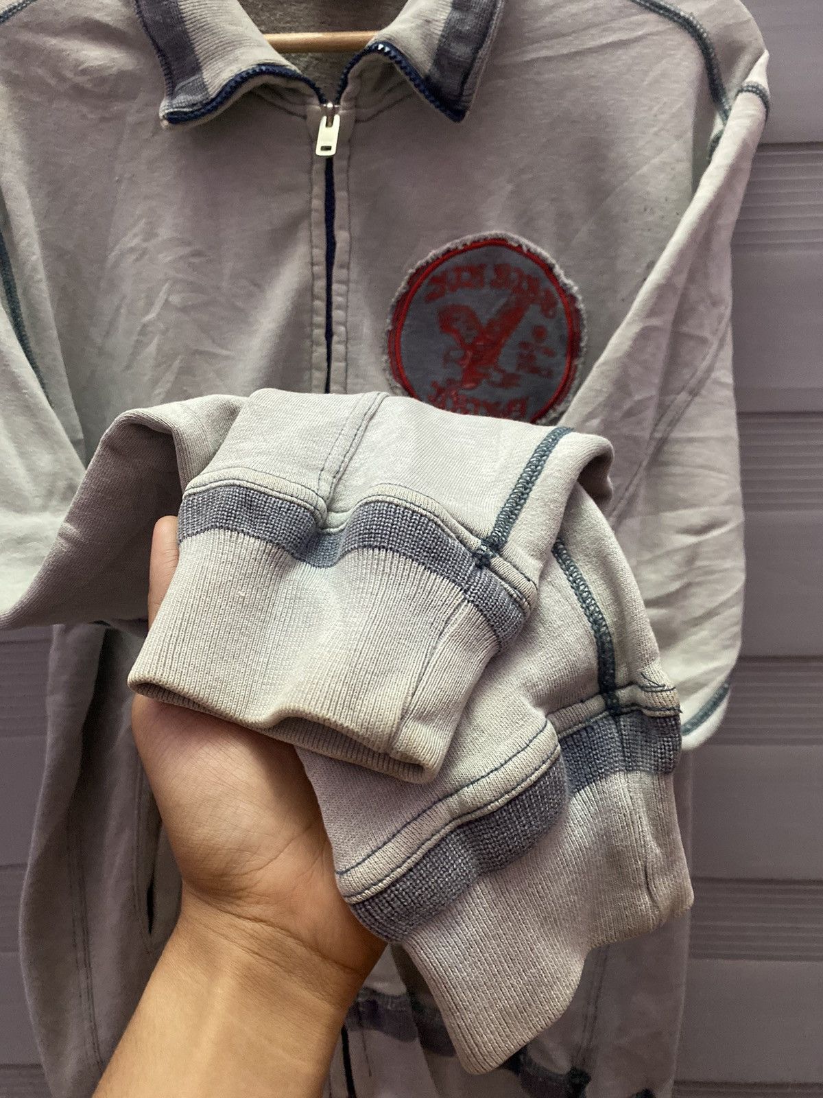 Avirex Vintage Avirex Big Flag Patches Zip Up Jacket Sweatshirt Size US L / EU 52-54 / 3 - 7 Thumbnail
