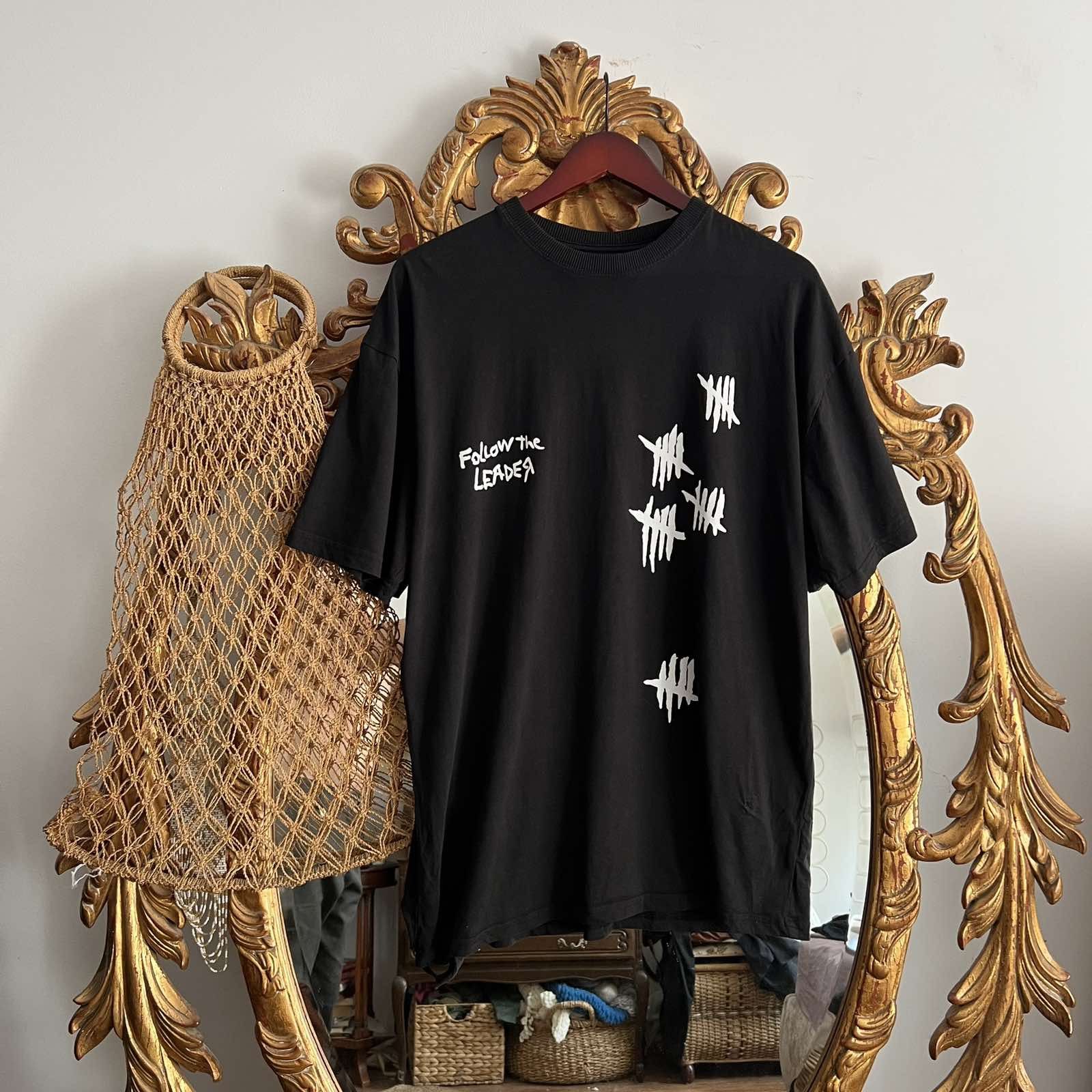 Band Tees Vintage KORN Follow The Leader Tour Tee Sz M Size US M / EU 48-50 / 2 - 1 Thumbnail