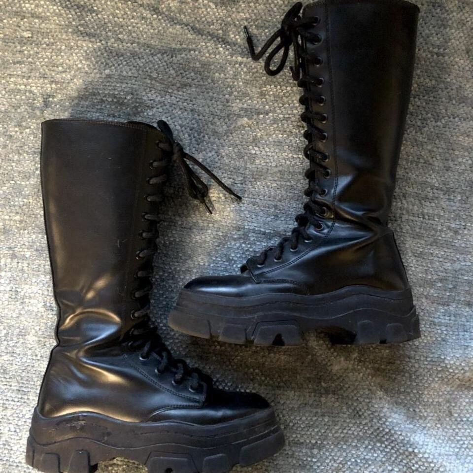 bershka platform boots