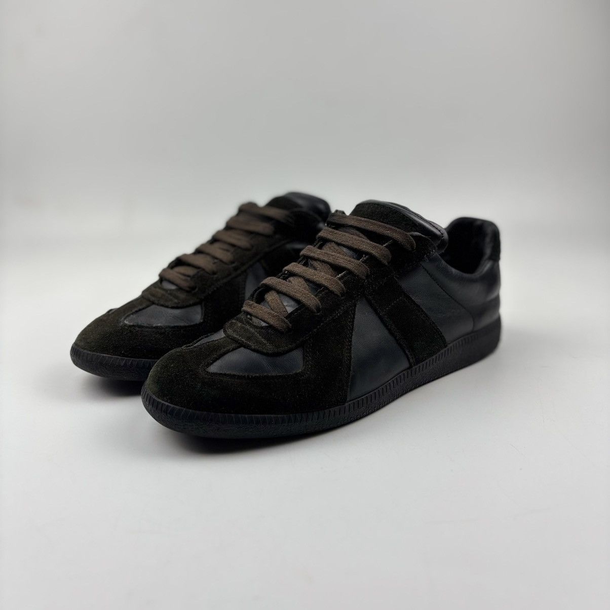 Maison Margiela Maison Margiela Triple Black Gats Size US 7.5 / EU 40-41 - 2 Thumbnail