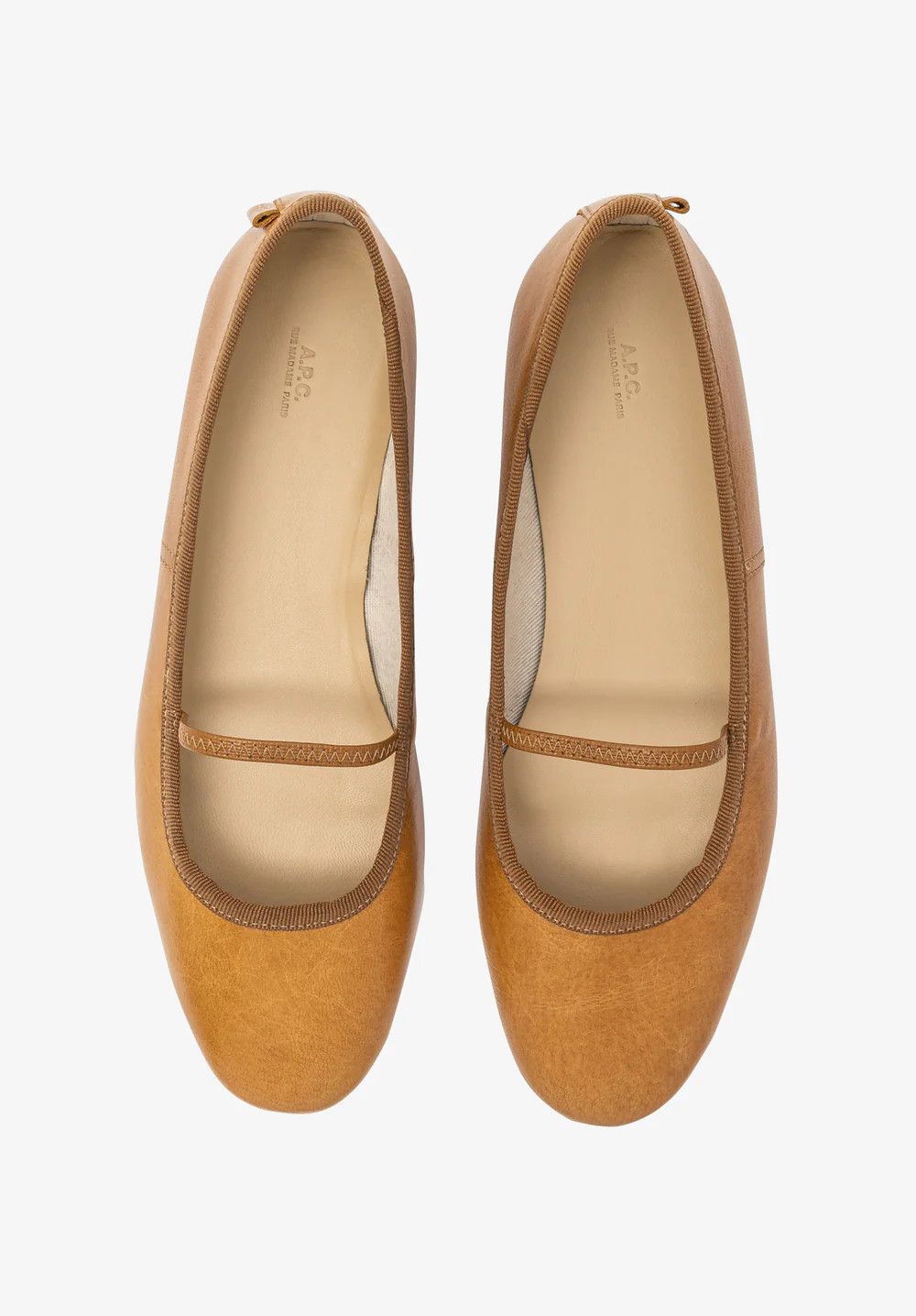 A.P.C. o1mle1125 Swan Ballet Flats in Camel Size US 7 / IT 37 - 3 Thumbnail