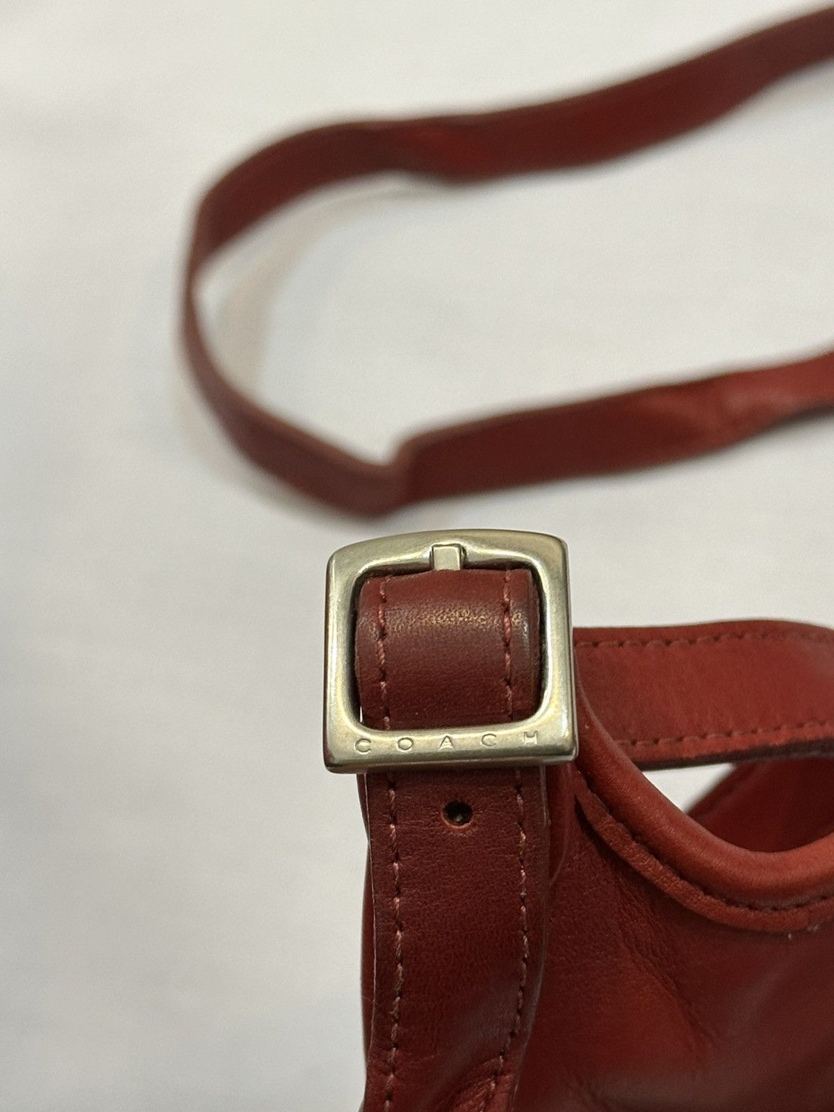 Coach vintage Coach shoulder bag. Size ONE SIZE - 4 Thumbnail