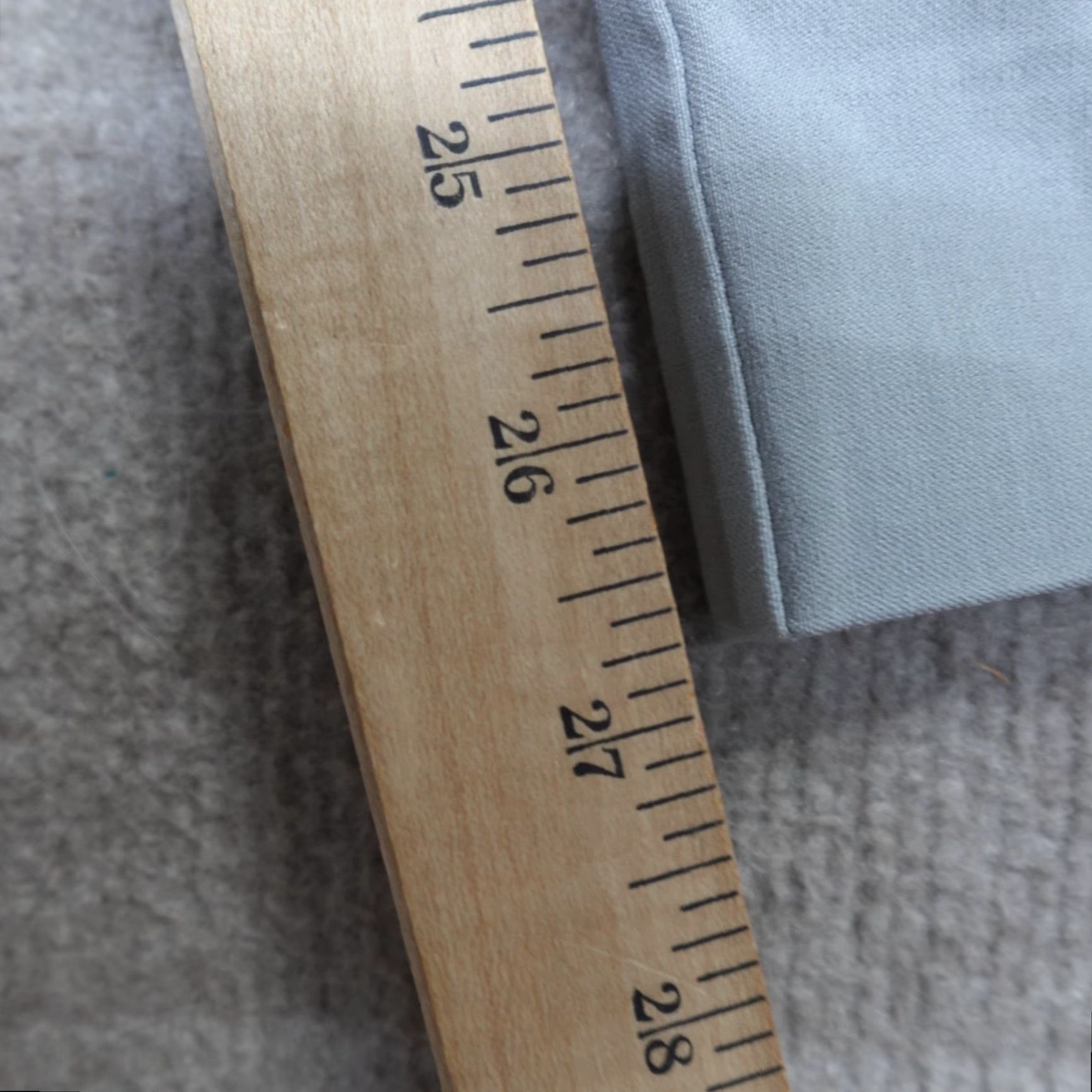Vintage Krazy Larry Womens Pants 6 Gray Solid Ponte Pull On Dress Pants Straight Leg 27in Inseam Regular Fit - Mens? (Note: gender specified as Women) Size 28" / US 6 / IT 42 - 3 Thumbnail