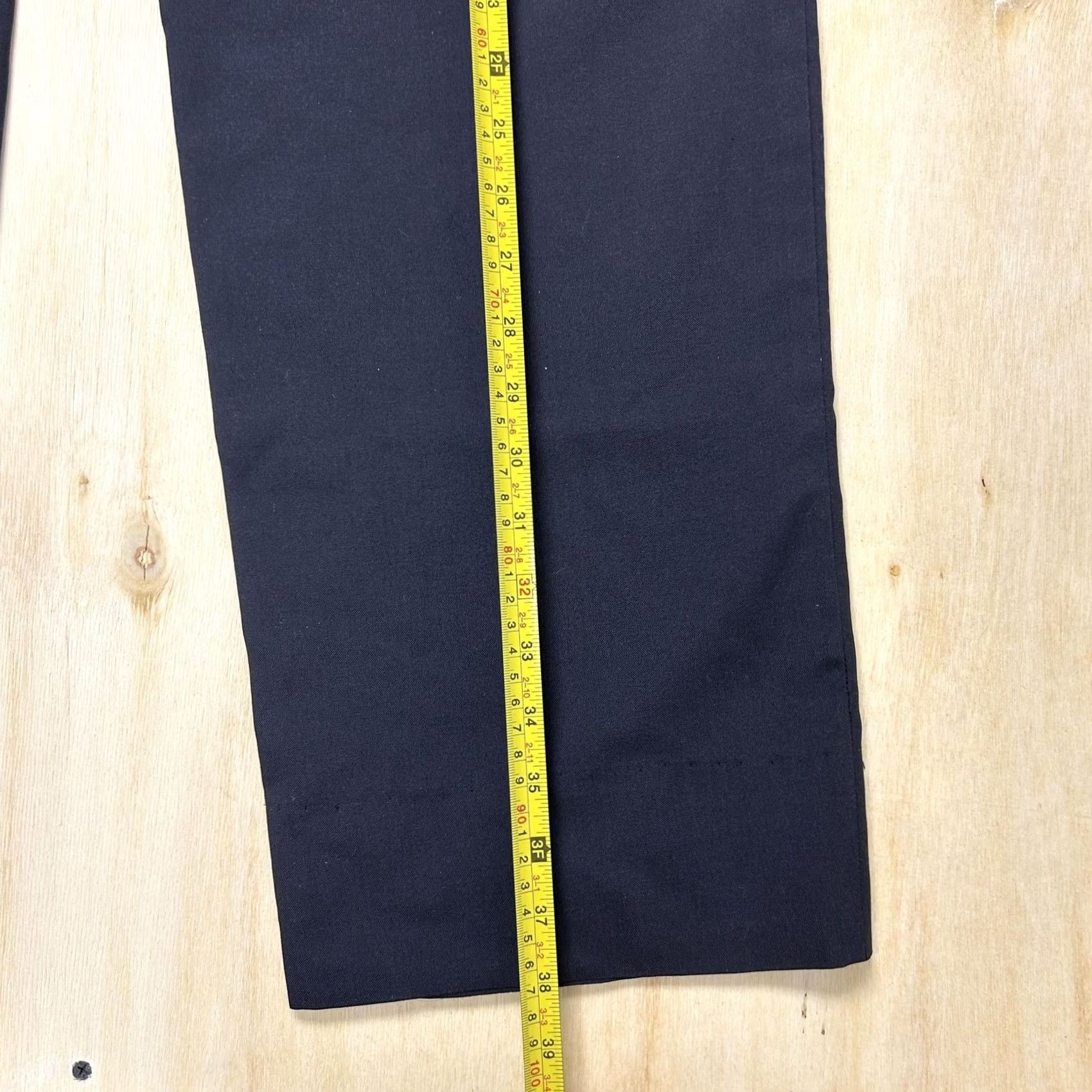 Vintage Black Dress Pants Mens 34x32 Pleated Straight Leg Office Workwear Dress Pants Mens 34x32 Black SlasPockets Front Pleated Front Slit N/A Size US 34 / EU 50 - 6 Thumbnail