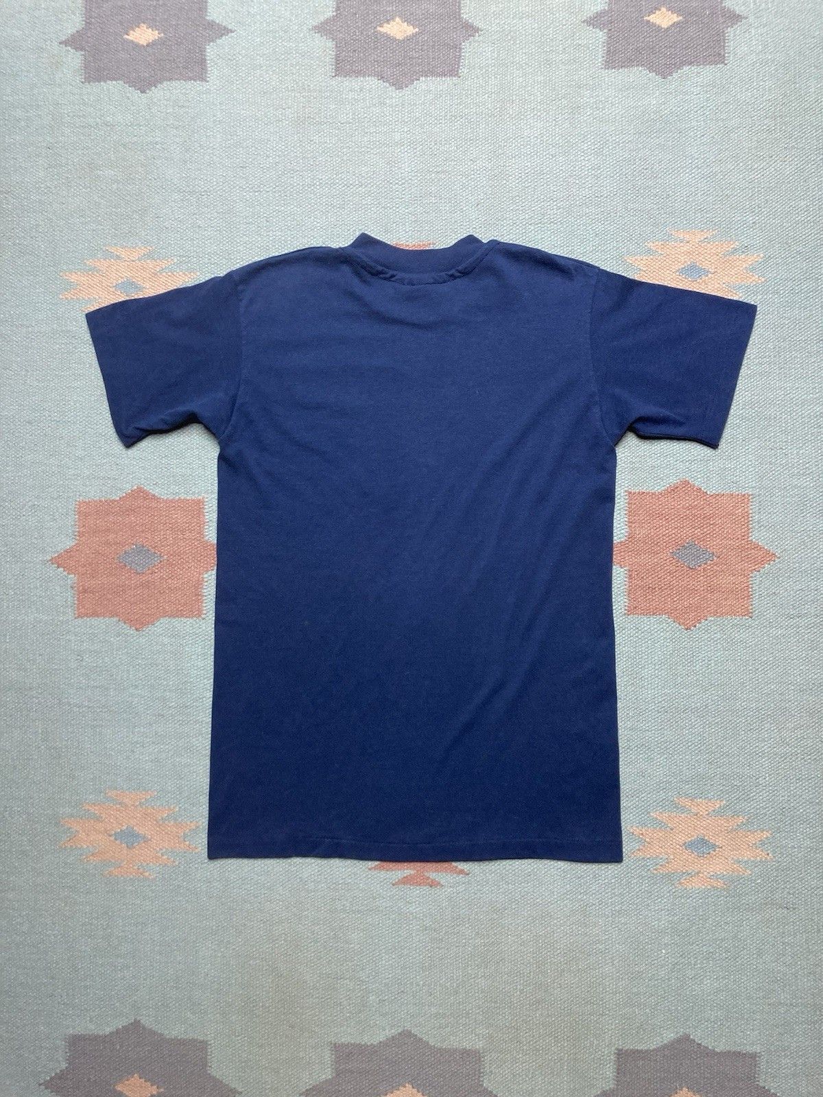 Vintage 80s blank t shirt navy Hanes cotton blend single stitch S Size US S / EU 44-46 / 1 - 6 Thumbnail