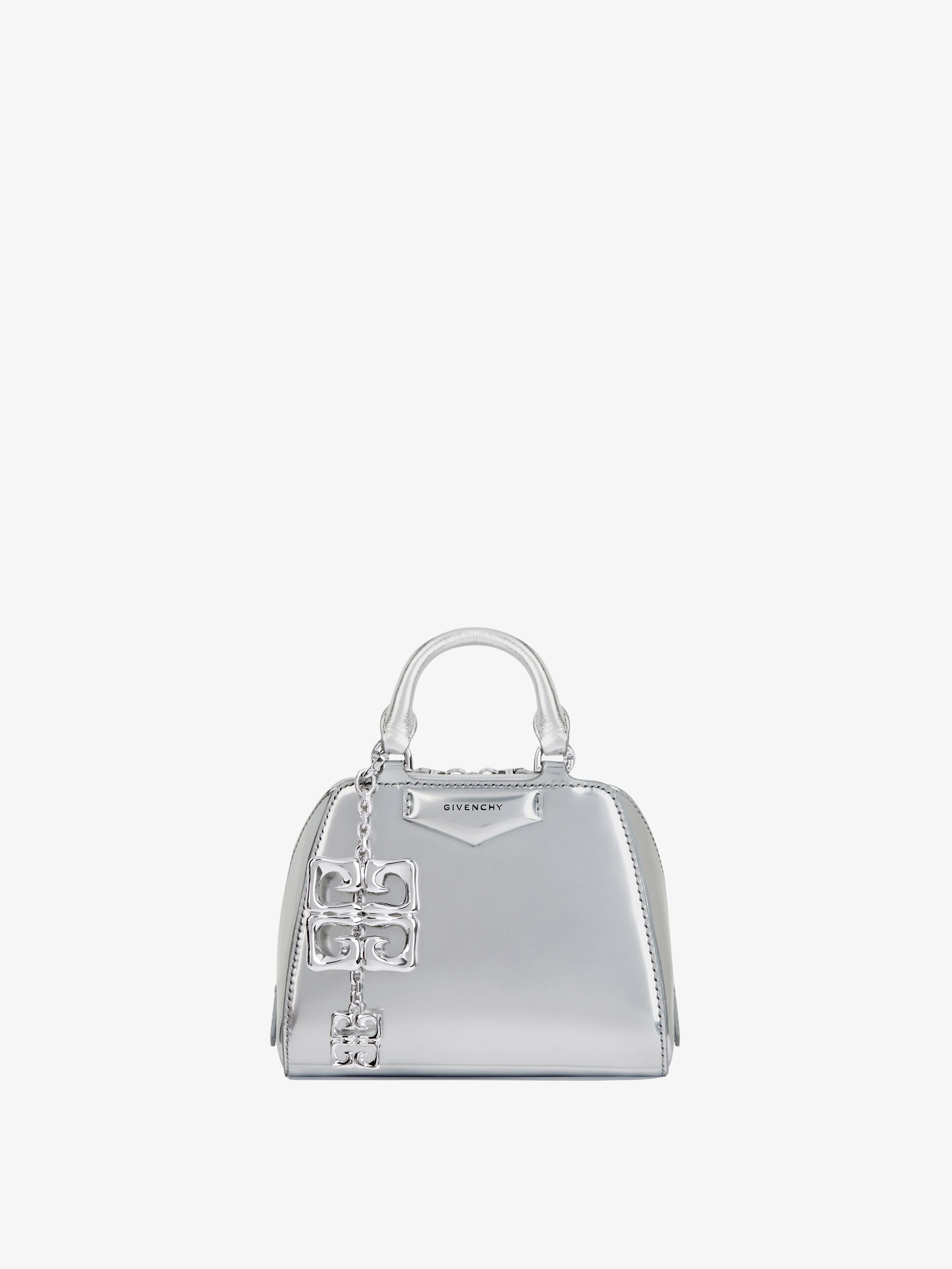 o1srvl11e0825 Size: OS / Nano Antigona Cube Crossbody Bag