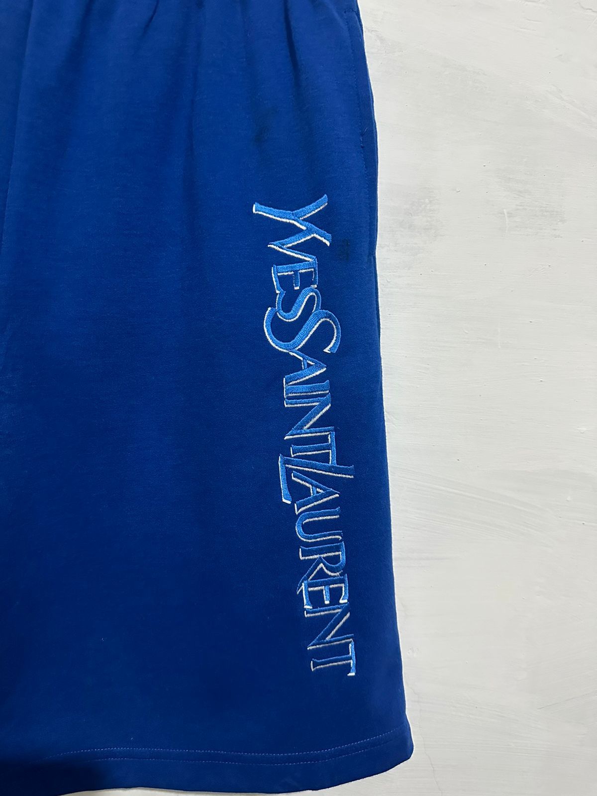 image of Vintage YSL Embroidery YVES Saint Laurent Short Sweatpants in Blue, Men's (Size 29)