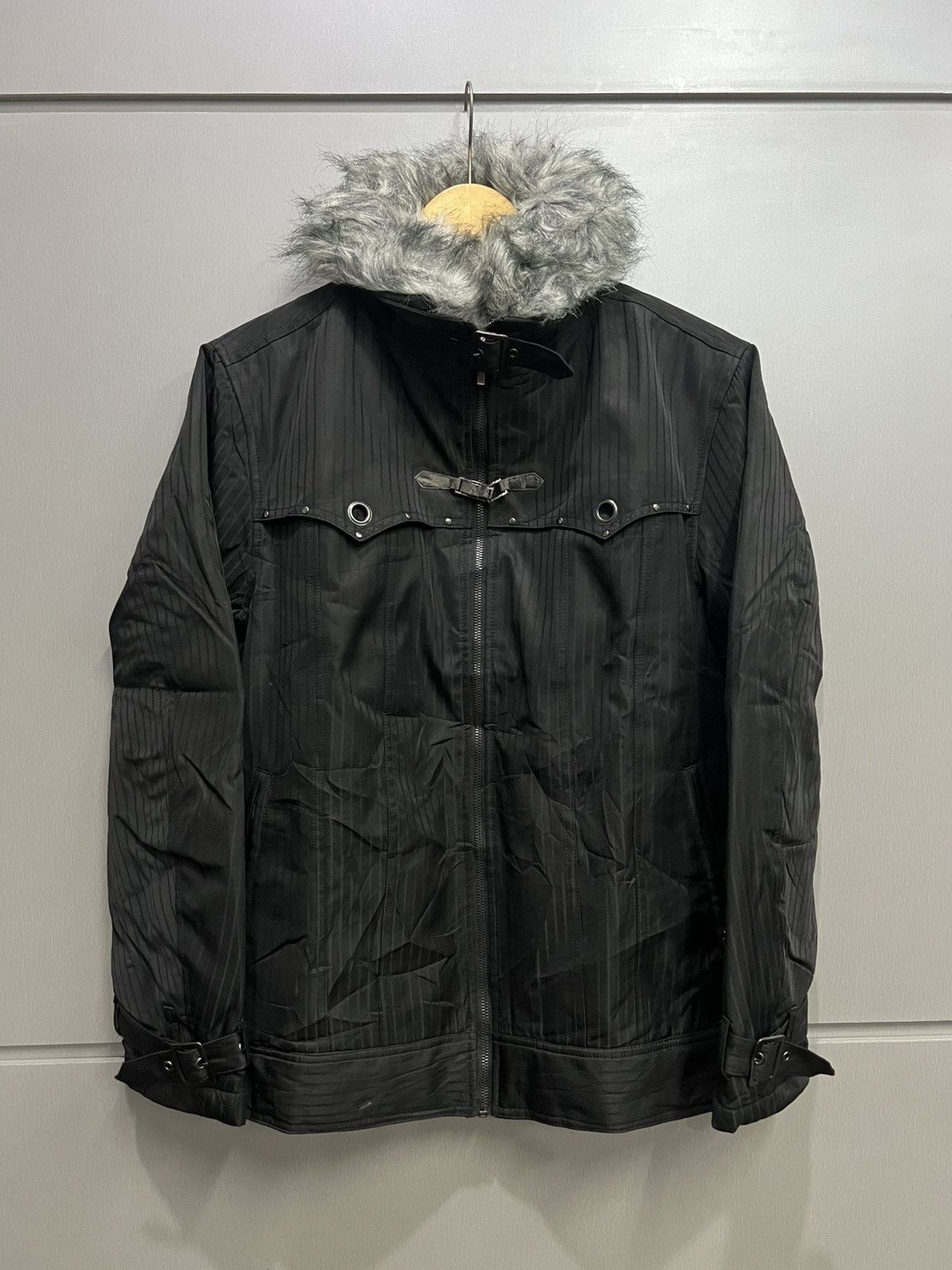 If Six Was Nine × Japanese Brand × Le Grande Bleu (L.G.B.) Crazy Splendid Satisfaction Bondage Fur Jacket Size US L / EU 52-54 / 3 - 1 Thumbnail