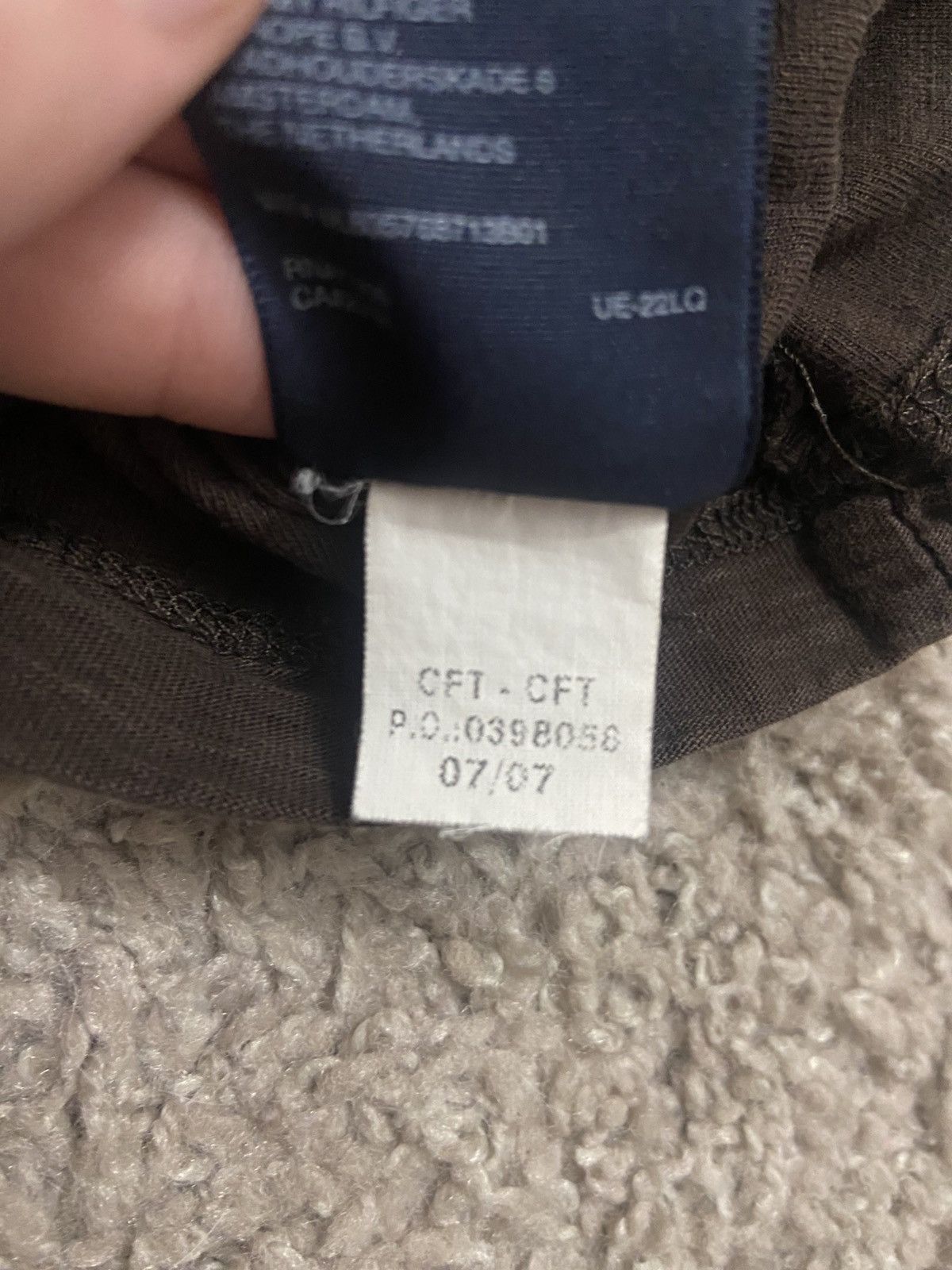Tommy Hilfiger 2007 Tommy Hilfiger Size US L / EU 52-54 / 3 - 7 Thumbnail