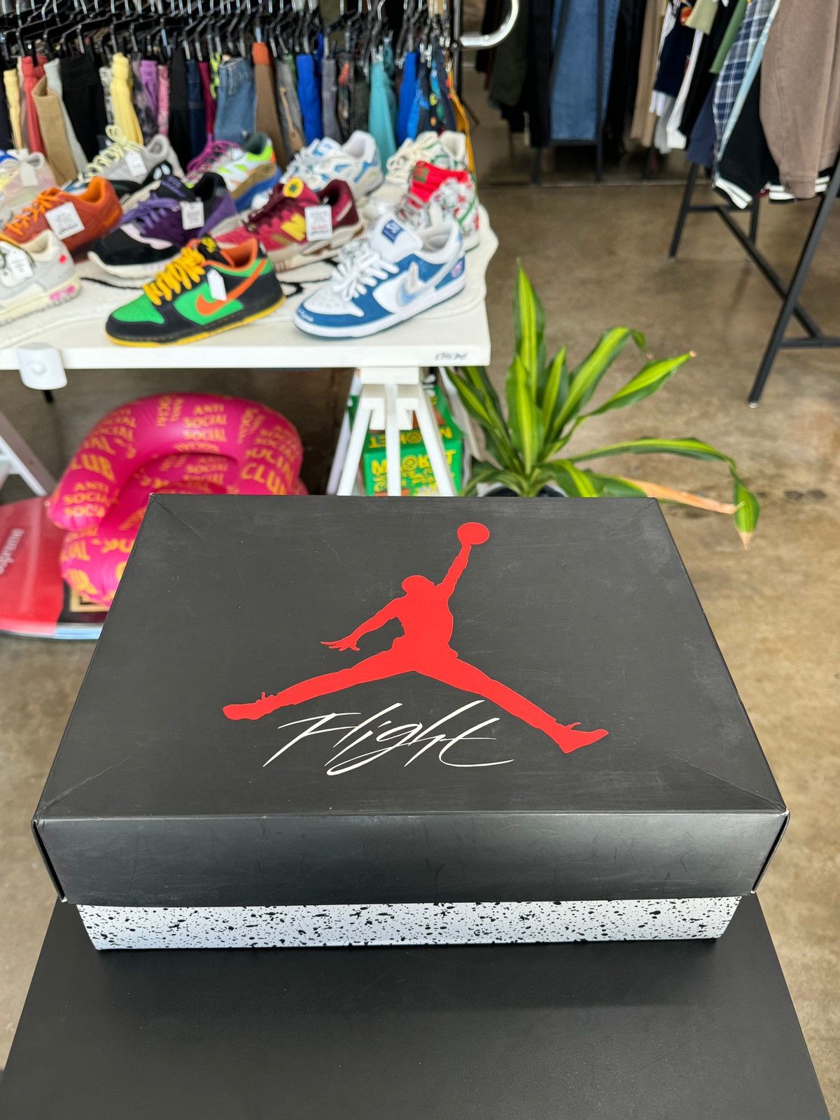 Jordan Brand Air Jordan 4 Black Cement Bred Sz. 12 (2019) Size US 12 / EU 45 - 12 Thumbnail