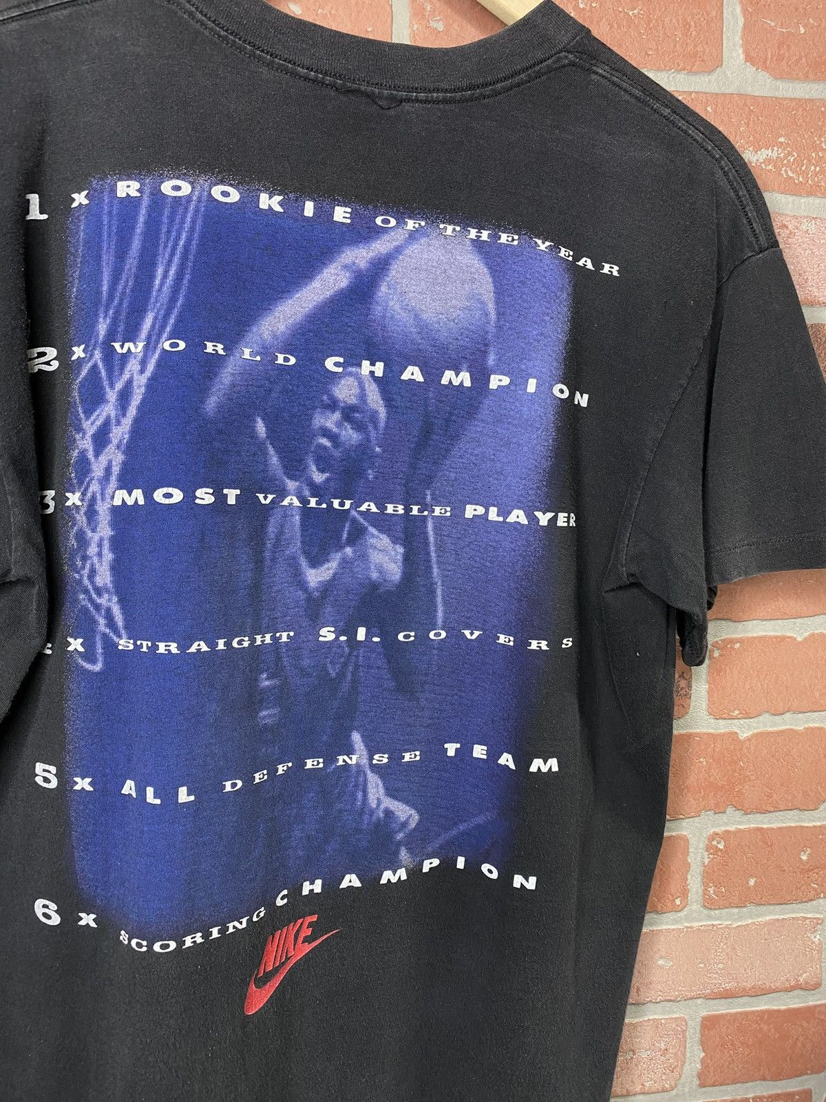 Vintage Vintage 90’s Michael Jordan Nike T-Shirt Size Medium Size US M / EU 48-50 / 2 - 6 Thumbnail