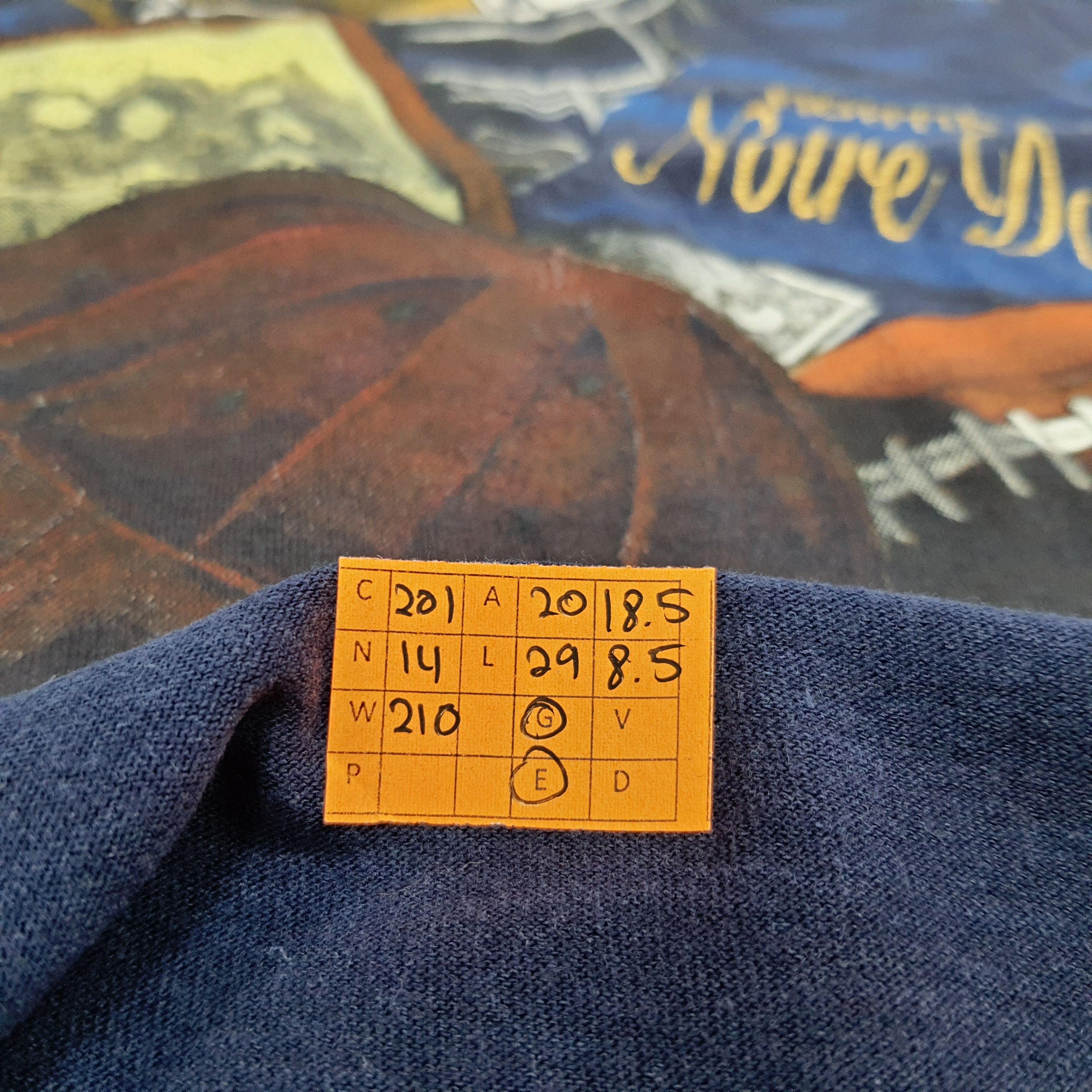 NFL × Nutmeg × Vintage Vintage NUTMEG Notre Dame NFL Sports Tshirt Size US M / EU 48-50 / 2 - 6 Thumbnail