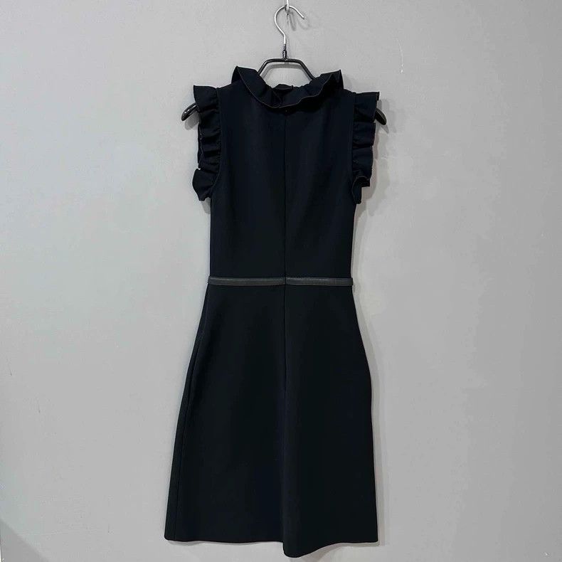 Gucci Gucci Black horse buckle waistless sleeveless dress 2506-Ne Size XXS / US 00 / IT 34 - 3 Thumbnail
