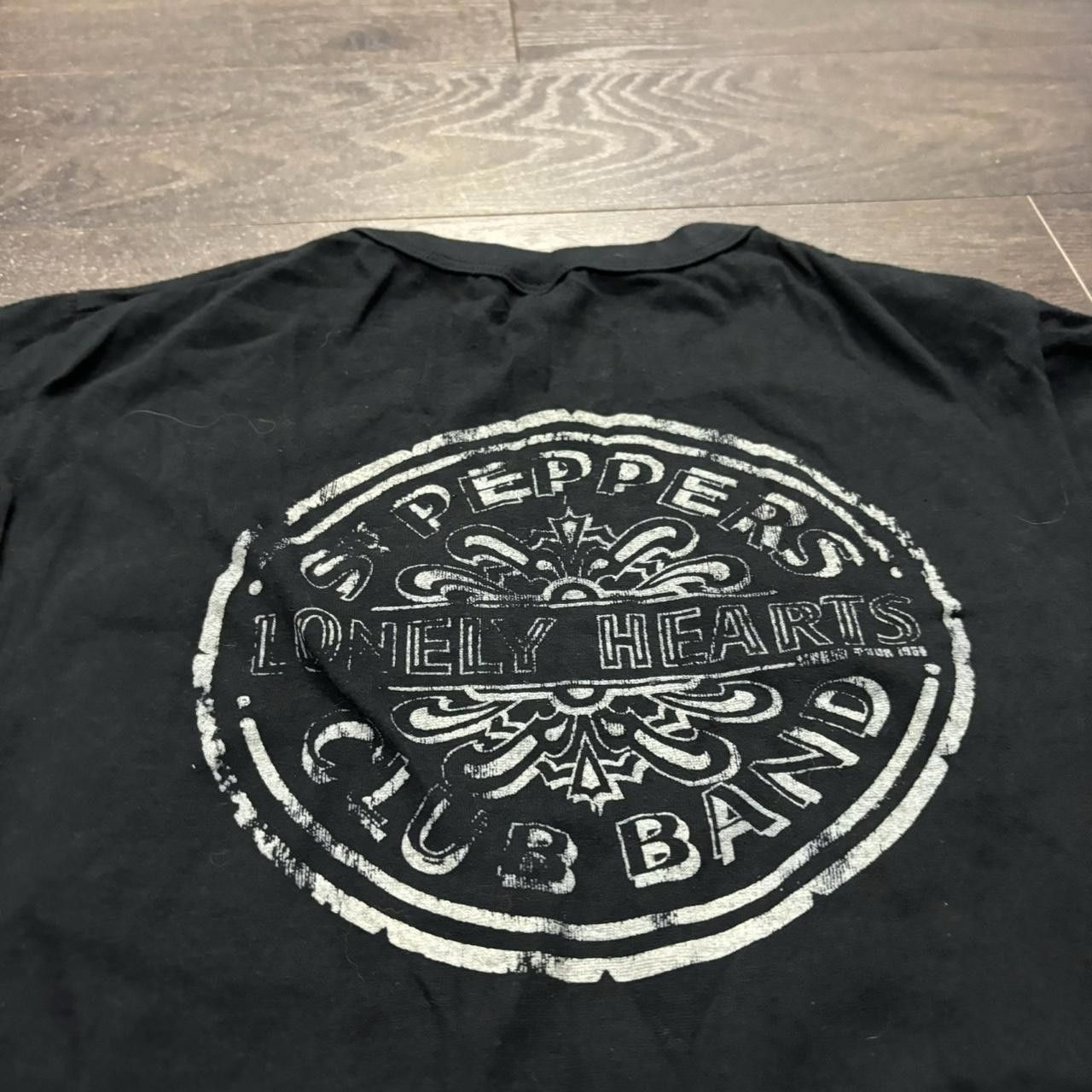 Designer Vintage The Beatles Sargent Pepper T Shirt 90s XSmall Size US XS / EU 42 / 0 - 3 Thumbnail