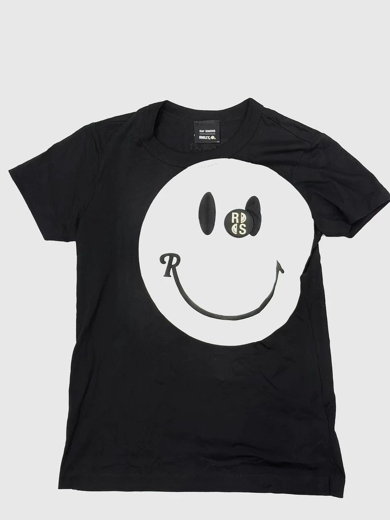 Raf Simons Smiley T Shirt | Grailed