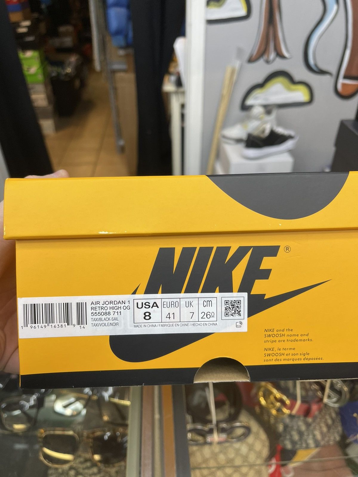 Jordan Brand Size 8 - Jordan 1 Retro High Taxi Yellow Toe Size US 8 / EU 41 - 8 Thumbnail