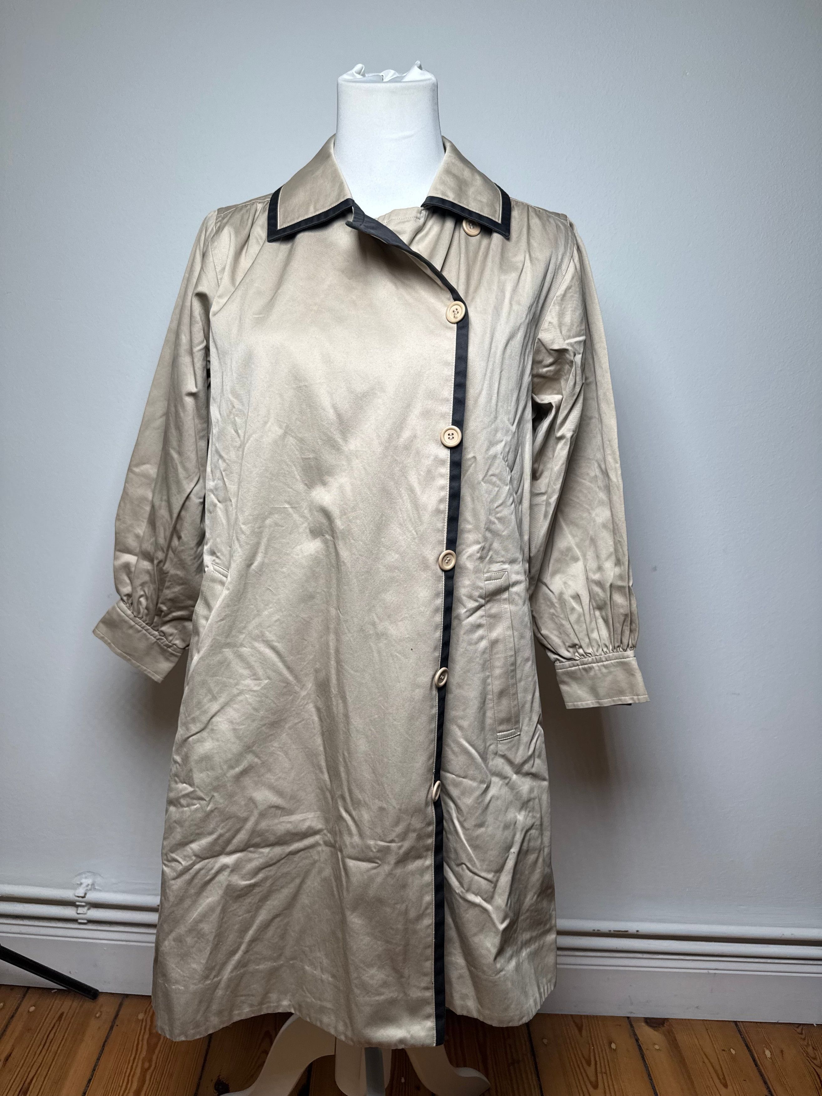 Other Vintage Yves Saint Laurent Canvas Trenchcoat Beige Black S Size S / US 4 / IT 40 - 1 Thumbnail
