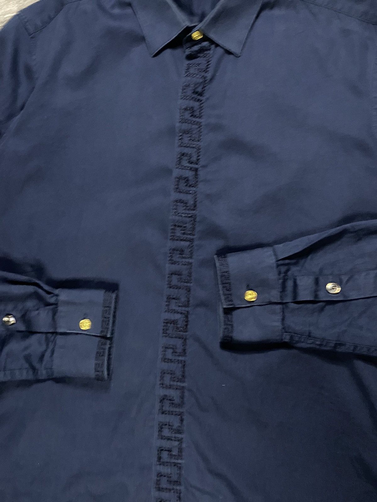 Versace Vintage Versace logo embroidery button up Size US M / EU 48-50 / 2 - 5 Thumbnail