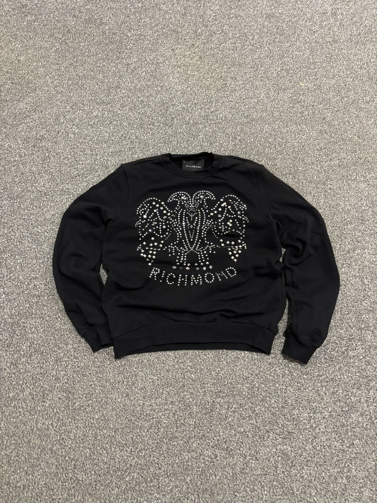 John Richmond Richmond Crystal Logo VVS Crewneck Size US S / EU 44-46 / 1 - 1 Thumbnail