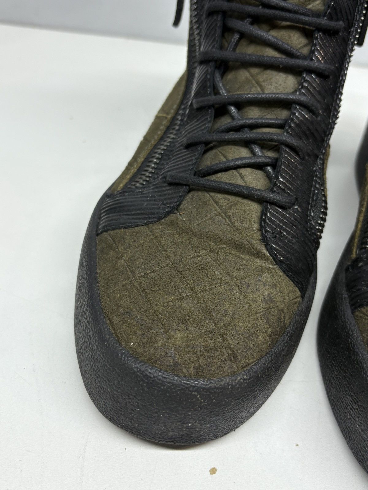 Giuseppe Zanotti Giuseppe Zanotti high top diamond zip sneakers Size US 8 / EU 41 - 6 Thumbnail