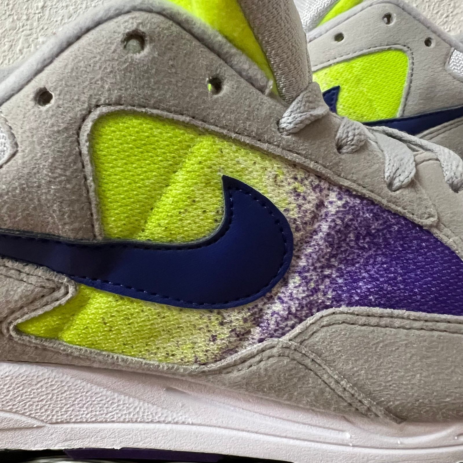 Nike Nike Skylon 2 Gray Volt Purple Size 9.5 Size US 9.5 / EU 42-43 - 13 Thumbnail