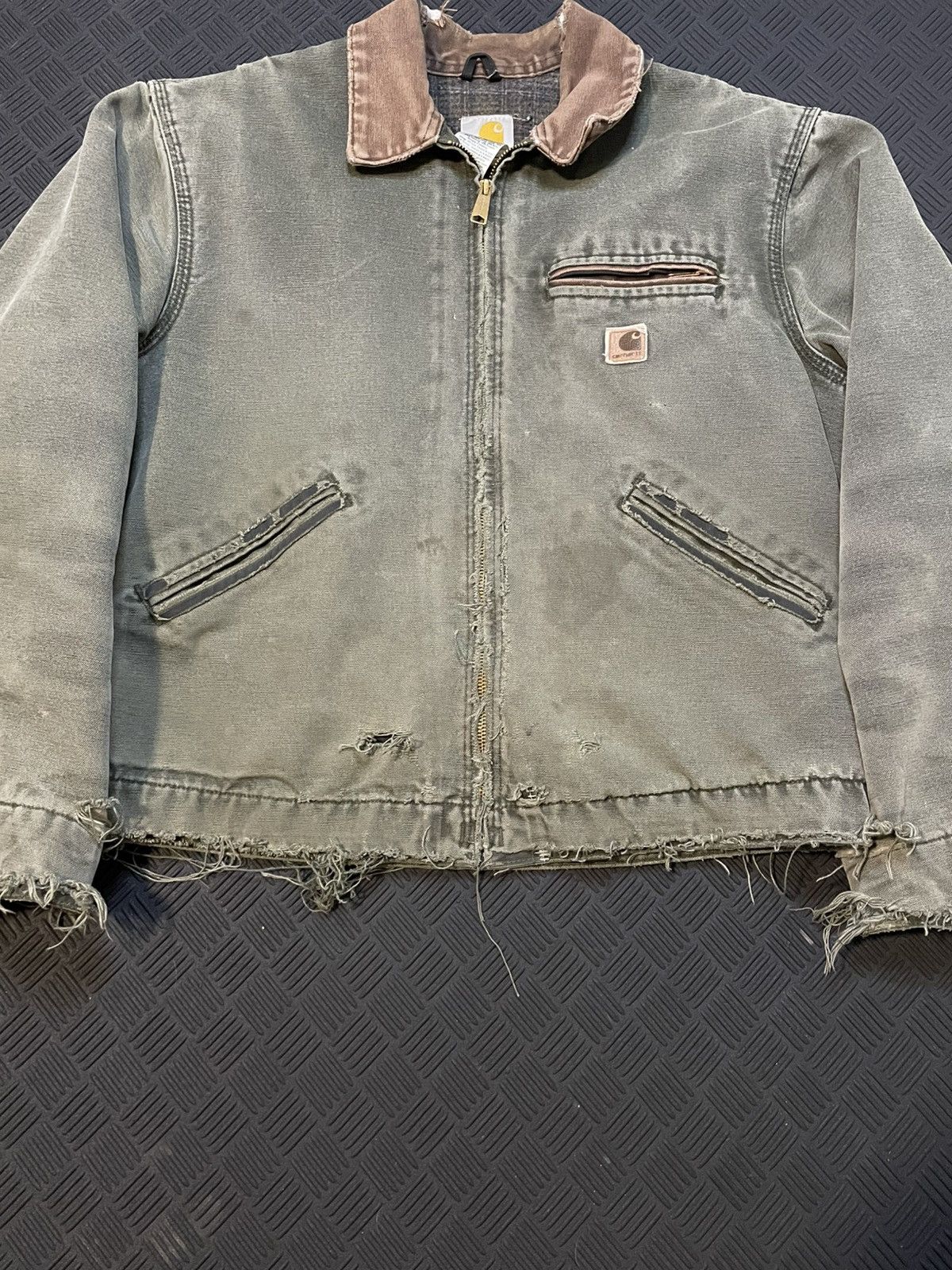 Carhartt J97 Vintage Thrashed Moss Green Carhartt Detroit Jacket Size US M / EU 48-50 / 2 - 3 Thumbnail