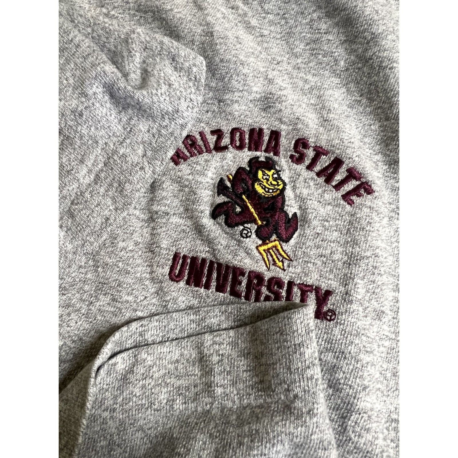Vintage VINTAGE Cotton Exchange Arizona State Large T-shirt Gray Crew Neck Short Sleeve Embroidered Men Regular Stains 90s School Size US L / EU 52-54 / 3 - 5 Thumbnail