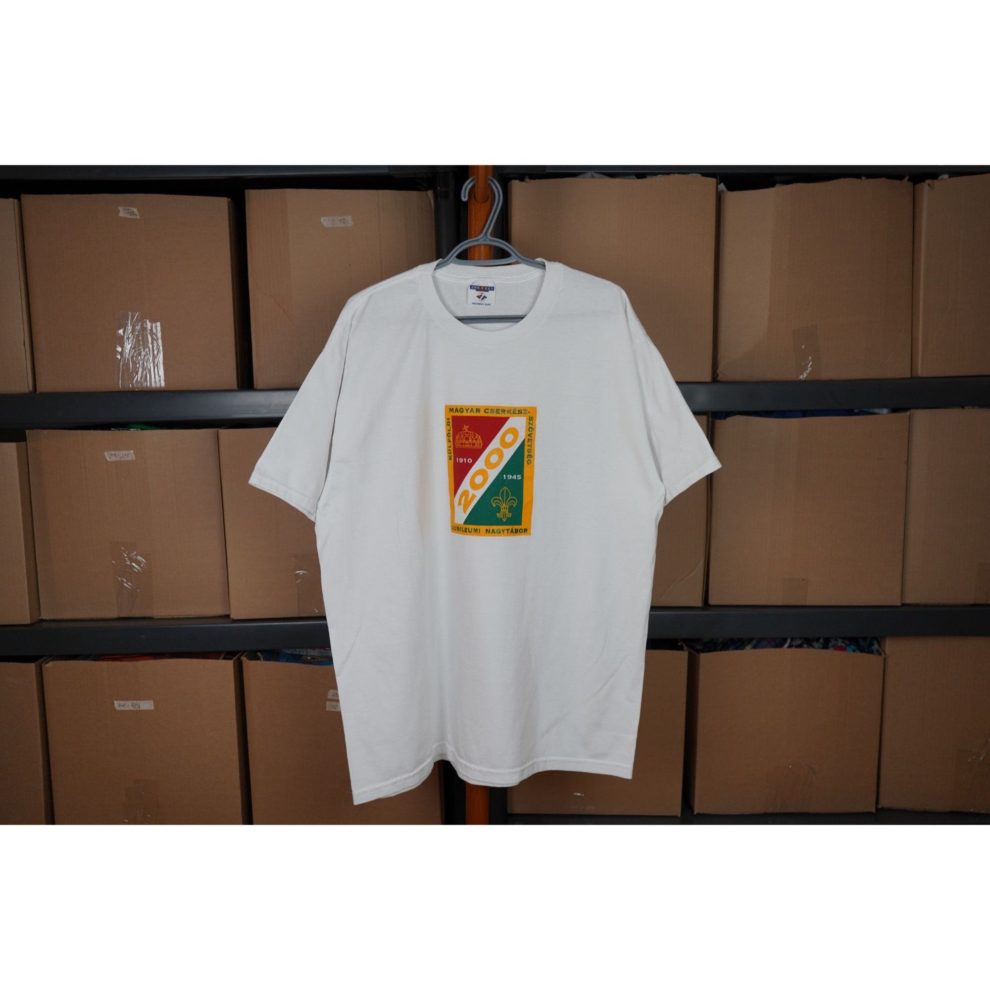 Vintage Men's XL White Vintage Tshirt Hungarian Scouting Y2K #438 Size US XL / EU 56 / 4 - 1 Thumbnail