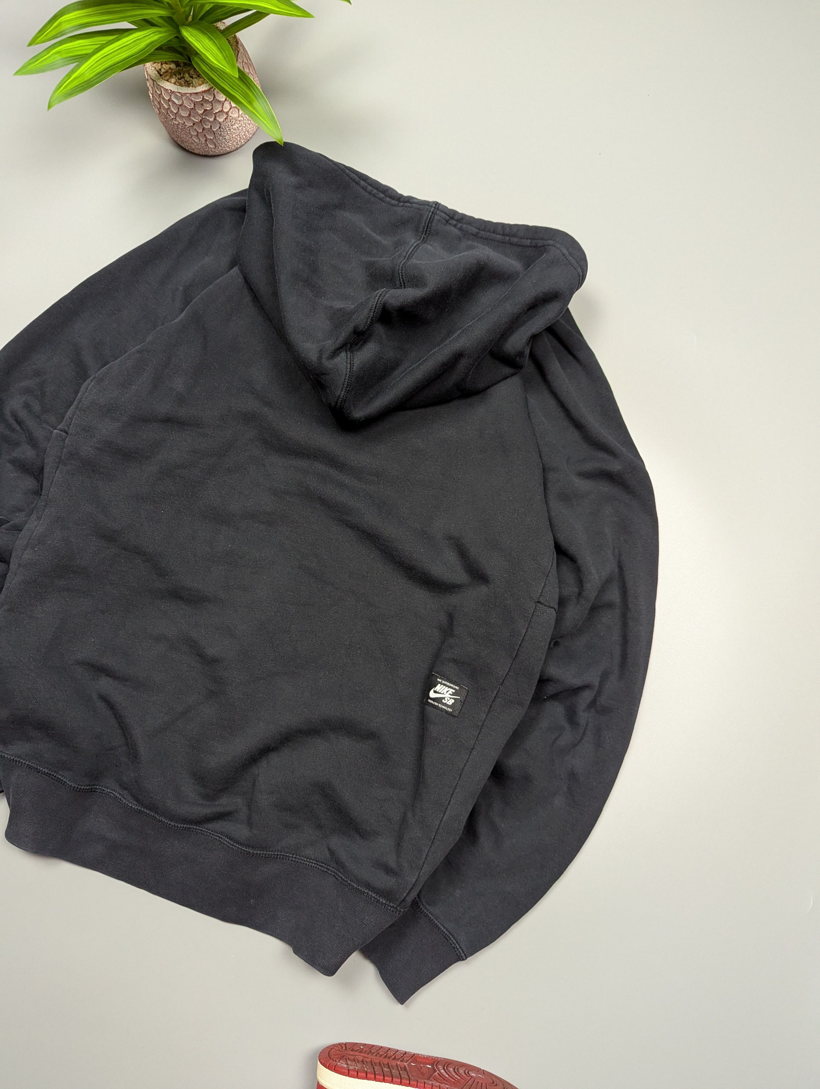Nike NIKE SB Vintage 2006s Men's Black Loose Fit Sports Hoodie Size US L / EU 52-54 / 3 - 6 Thumbnail